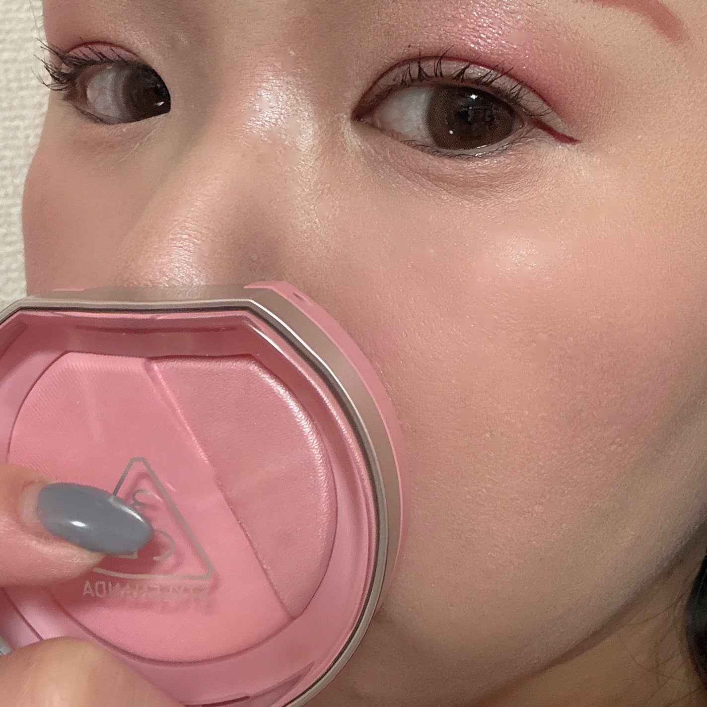 3CE ブラッシュライター/3CE/パウダーチークを使ったクチコミ(8枚目)