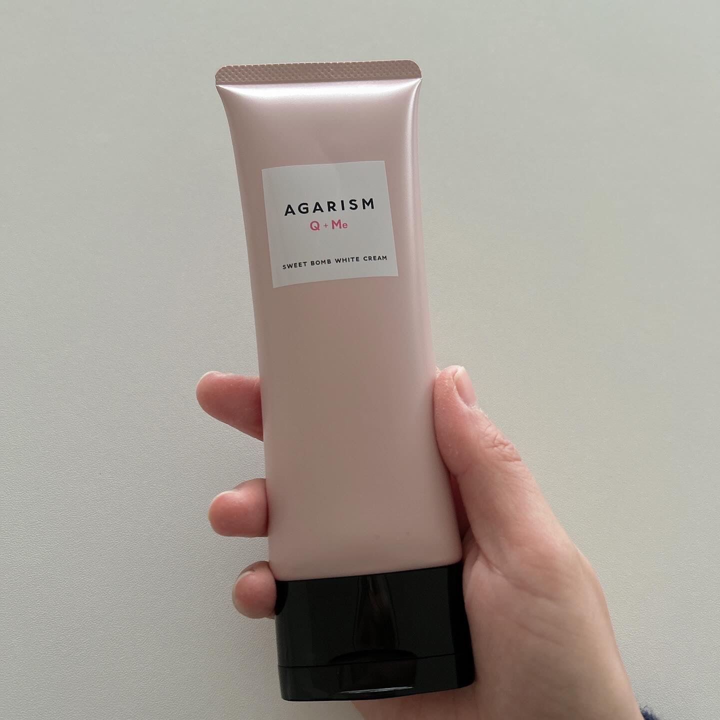 キューミースウィートボムホワイトクリーム/AGARISM/ボディクリームを使ったクチコミ（1枚目）