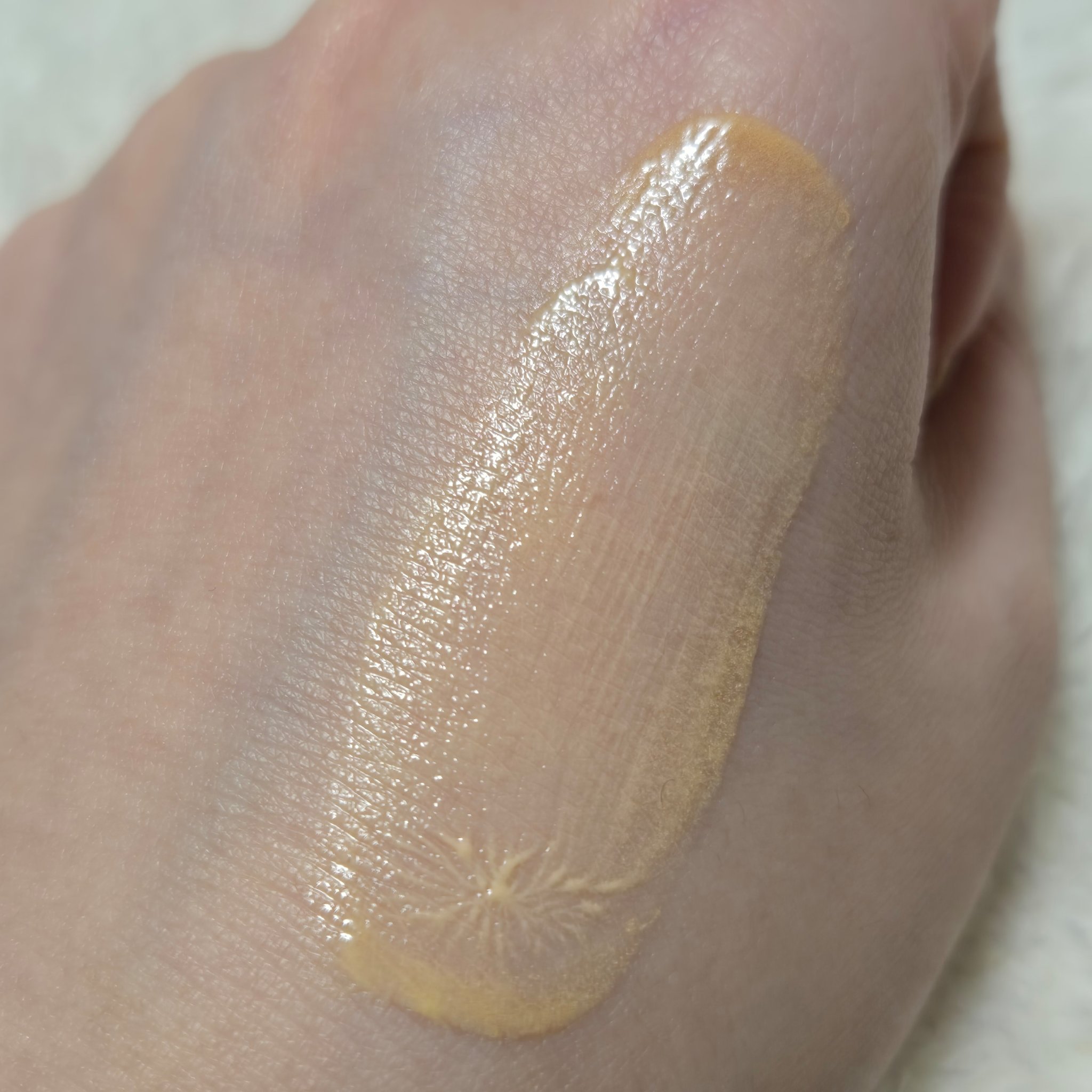 コラーゲンモイスチャースキンベース/illuN/化粧下地を使ったクチコミ（3枚目）