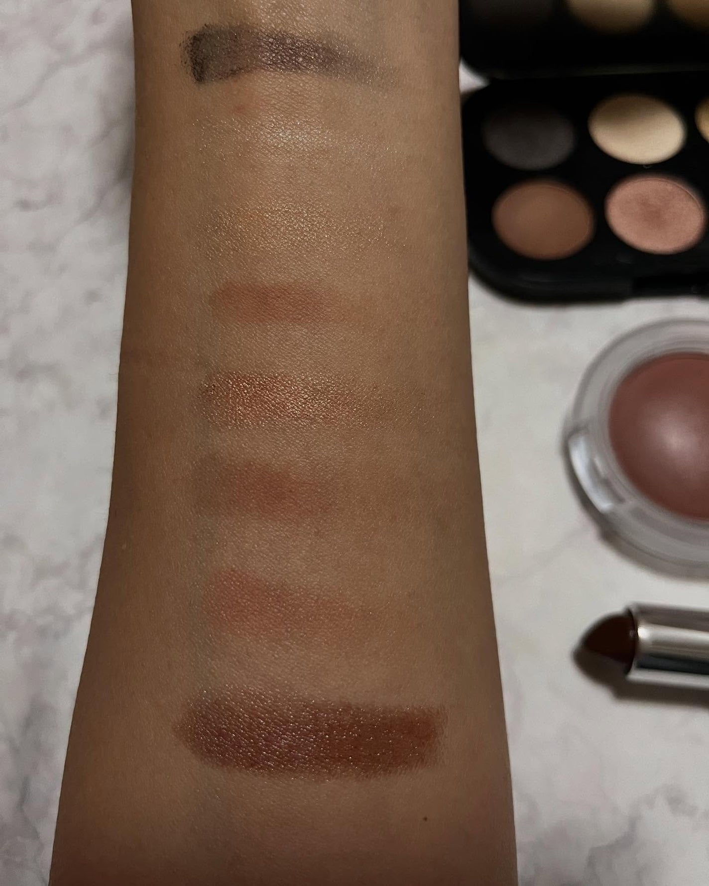 ラスターガラス リップスティック/M・A・C/口紅を使ったクチコミ(2枚目)