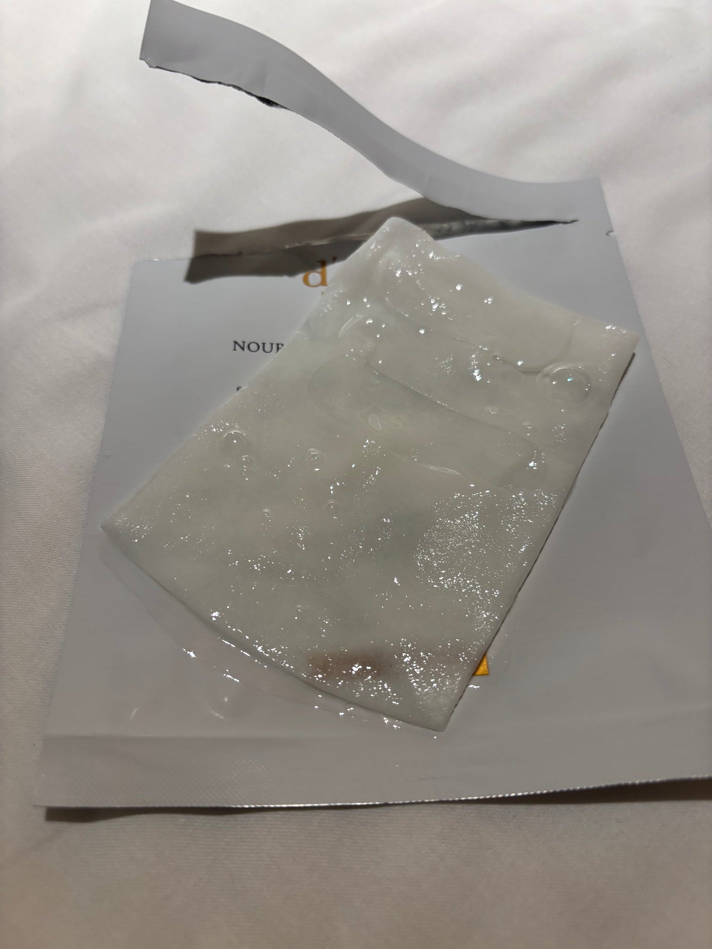 ホワイトトリュフナリシングトリートメントマスク/ダルバ/シートマスク・パックを使ったクチコミ(8枚目)