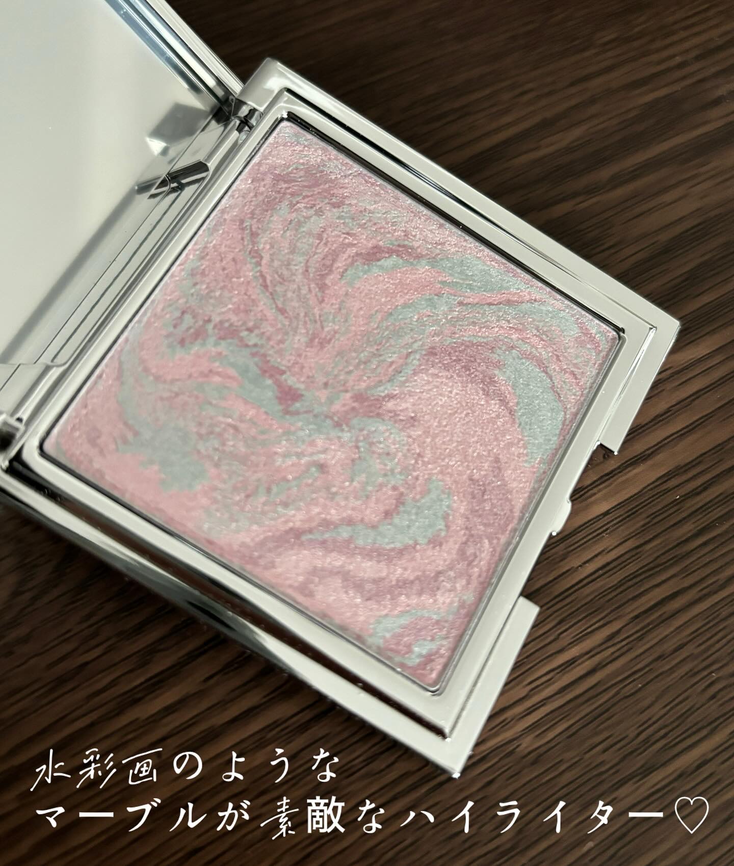 スキンルミナスハイライター/DEAR DAHLIA/パウダーハイライトを使ったクチコミ（3枚目）