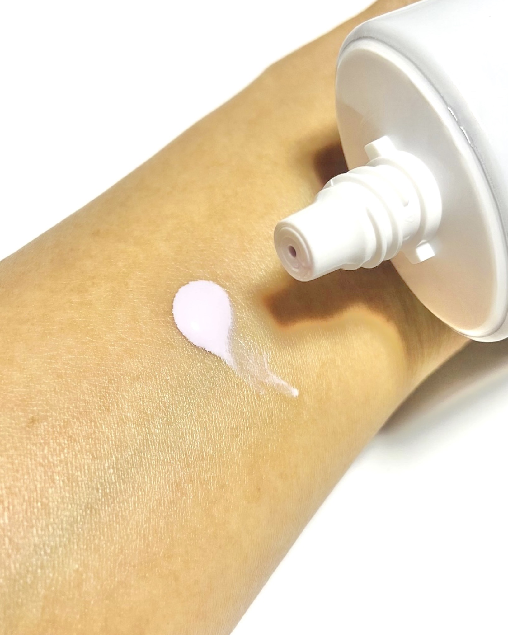 ダルバ ウォータフル トーンアップ サンクリーム(パープル)/ダルバ/日焼け止めクリームを使ったクチコミ（3枚目）