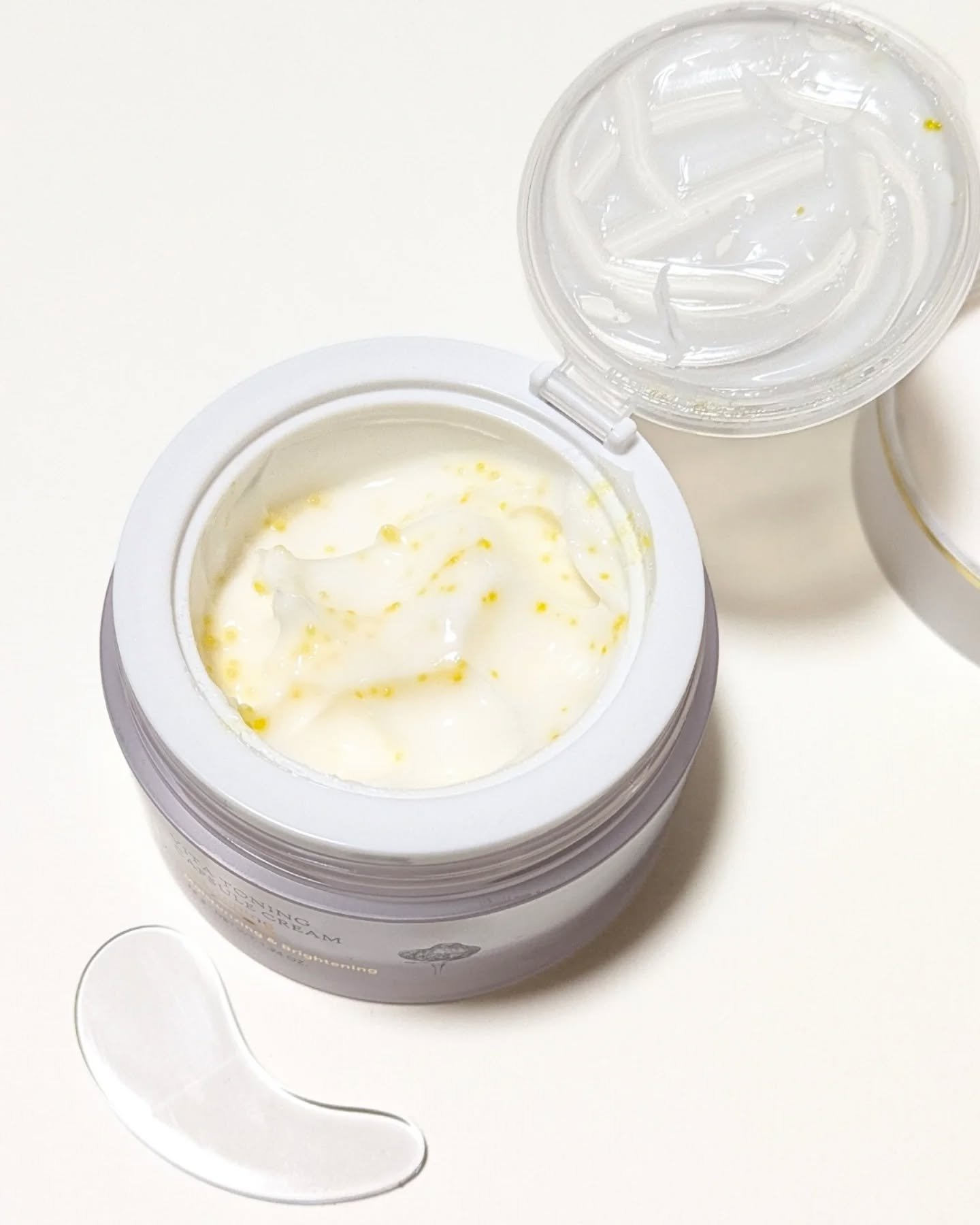 ビタトーニングカプセルクリーム/ダルバ/フェイスクリームを使ったクチコミ（2枚目）