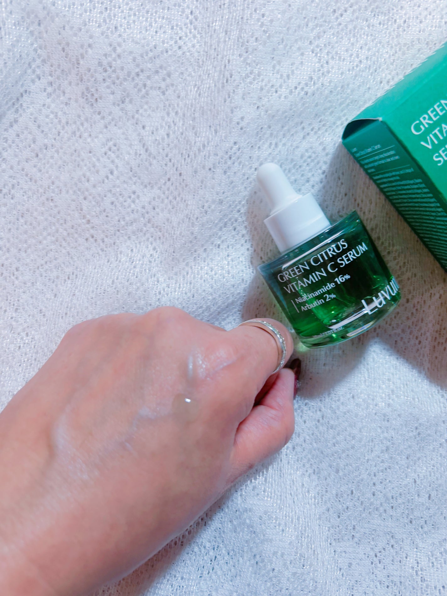 グリーンシトラスビタミンCセラム/Luvum/美容液を使ったクチコミ(4枚目)