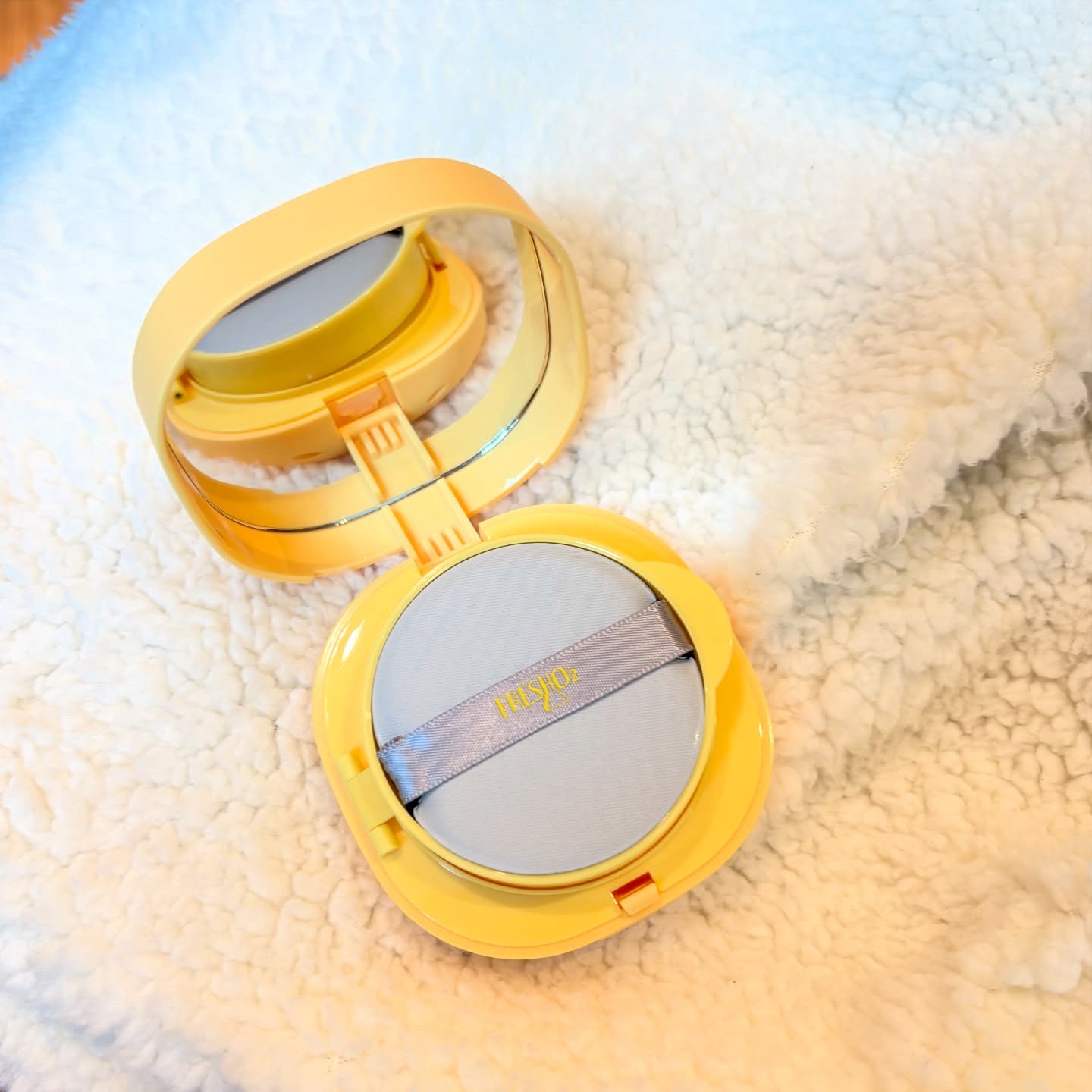 クラウドオールウェイズオン クッションファンデ ーション/FRESHO2/クッションファンデーションを使ったクチコミ（3枚目）