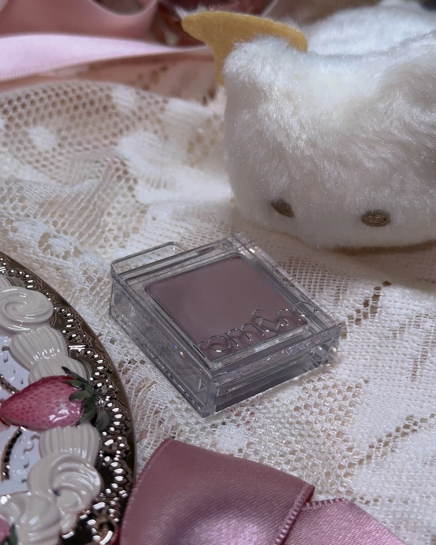 スライドインシングル/rom&nd/単色アイシャドウを使ったクチコミ(2枚目)