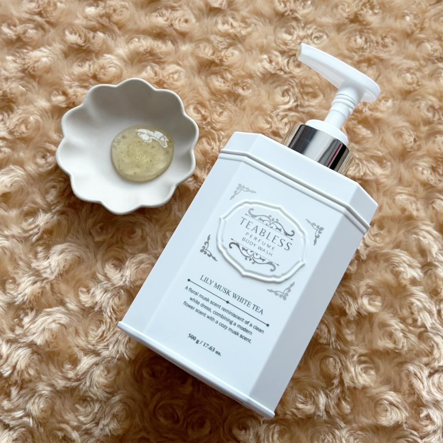 パフュームボディソープ リリィムスクホワイトティー/TEABLESS/ボディソープを使ったクチコミ（2枚目）