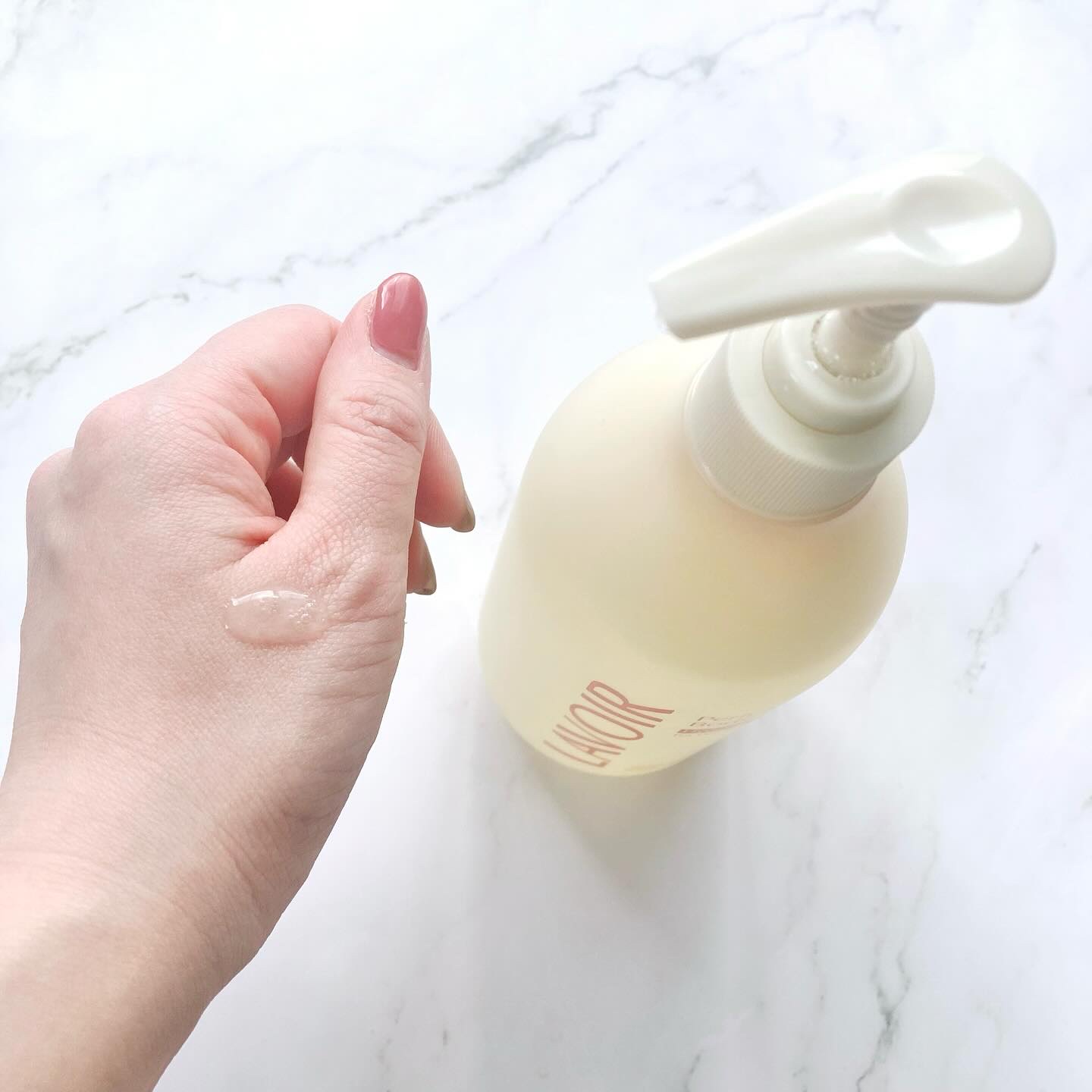 パフューム ボディウォッシュ チューリップ&フリージア/LAVOIR/ボディソープを使ったクチコミ（2枚目）