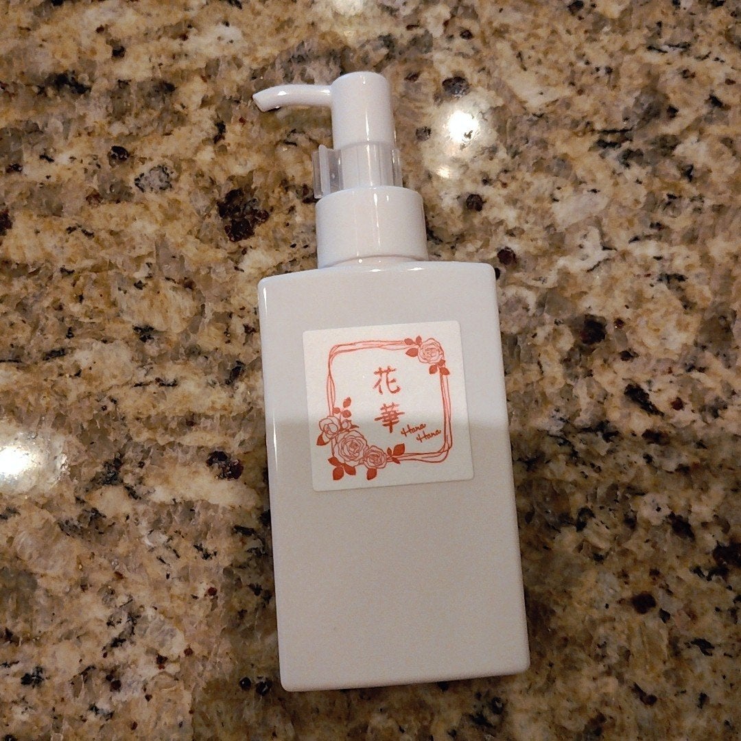 mcgroupakiko on LIPS 「お化粧しない日でも洗顔は毎日するのでお肌へのやさしさにこだわっ..」(2枚目)