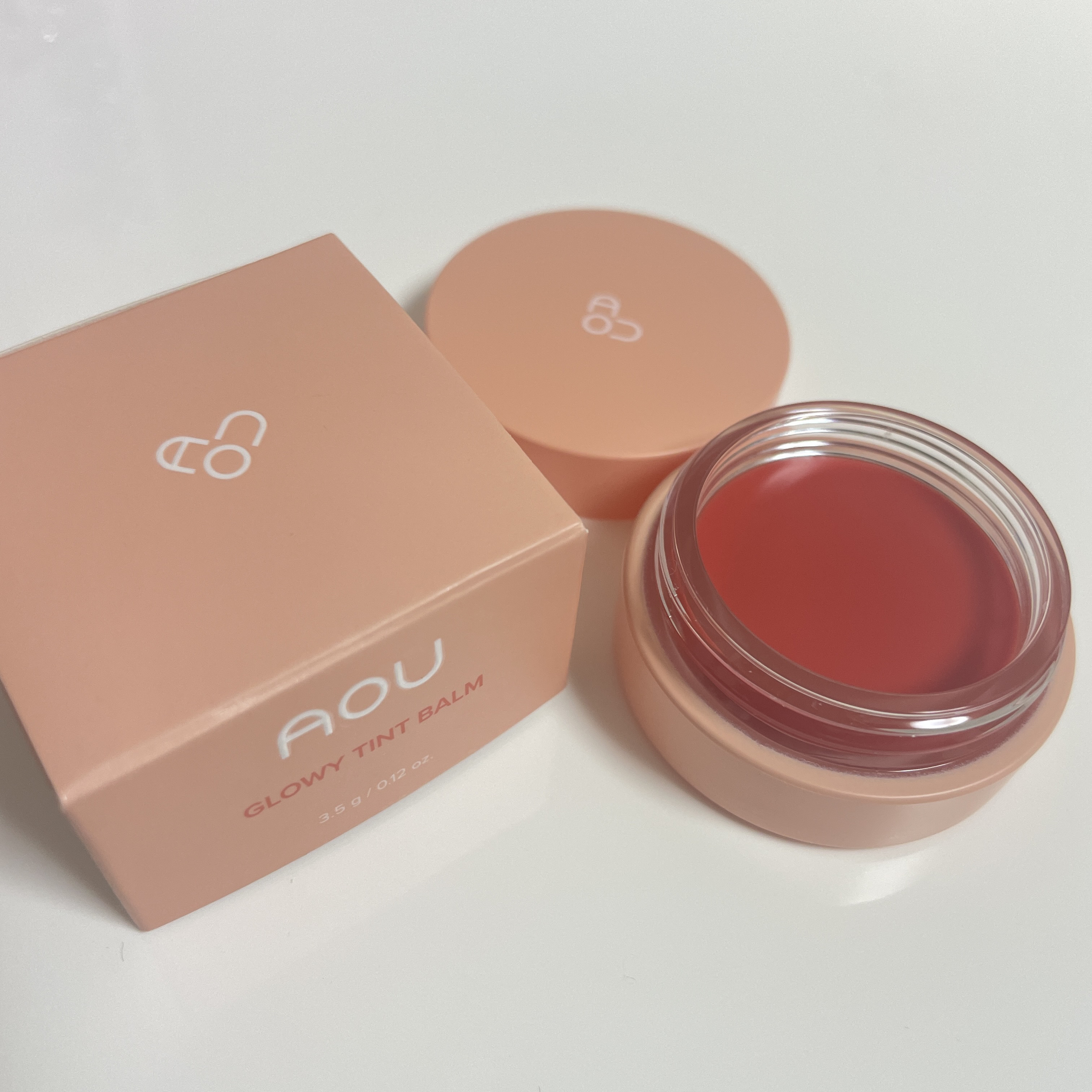 GLOWY TINT BALM 02 PERSIMMON BALM/AOU/リップグロスを使ったクチコミ（1枚目）