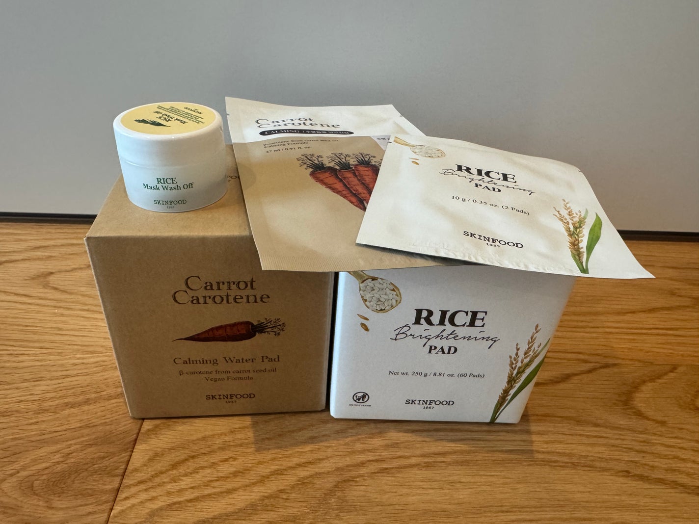 cheepy on LIPS 「Q10メガ割で頼んだものが届きました!#skinfoodの#キ..」(1枚目)