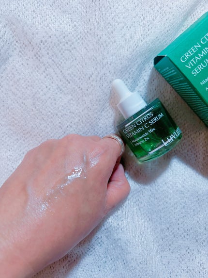 グリーンシトラスビタミンCセラム/Luvum/美容液を使ったクチコミ(5枚目)