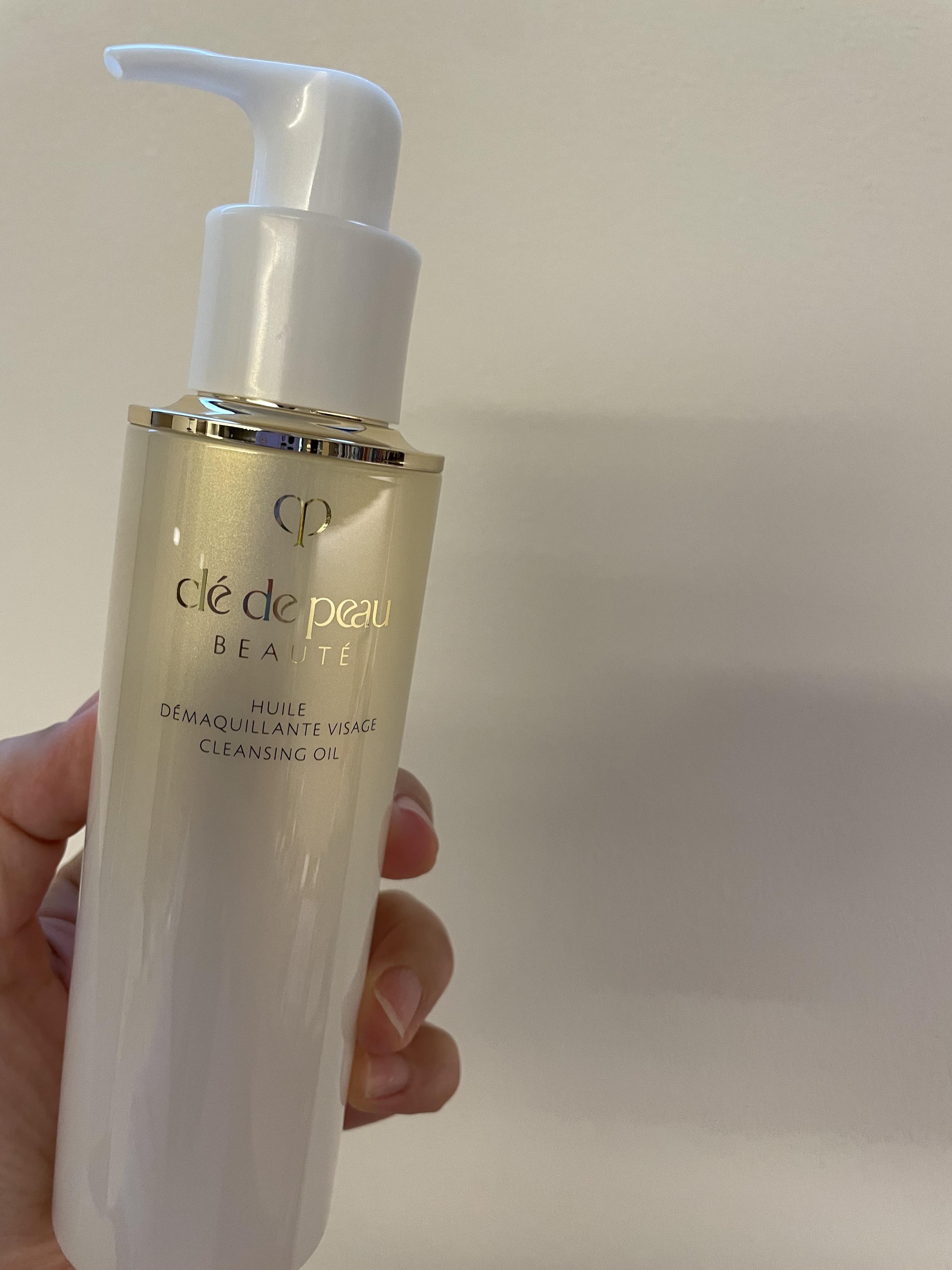 ユイルデマキアントヴィサージュ/クレ・ド・ポー ボーテ/オイルクレンジングを使ったクチコミ（2枚目）