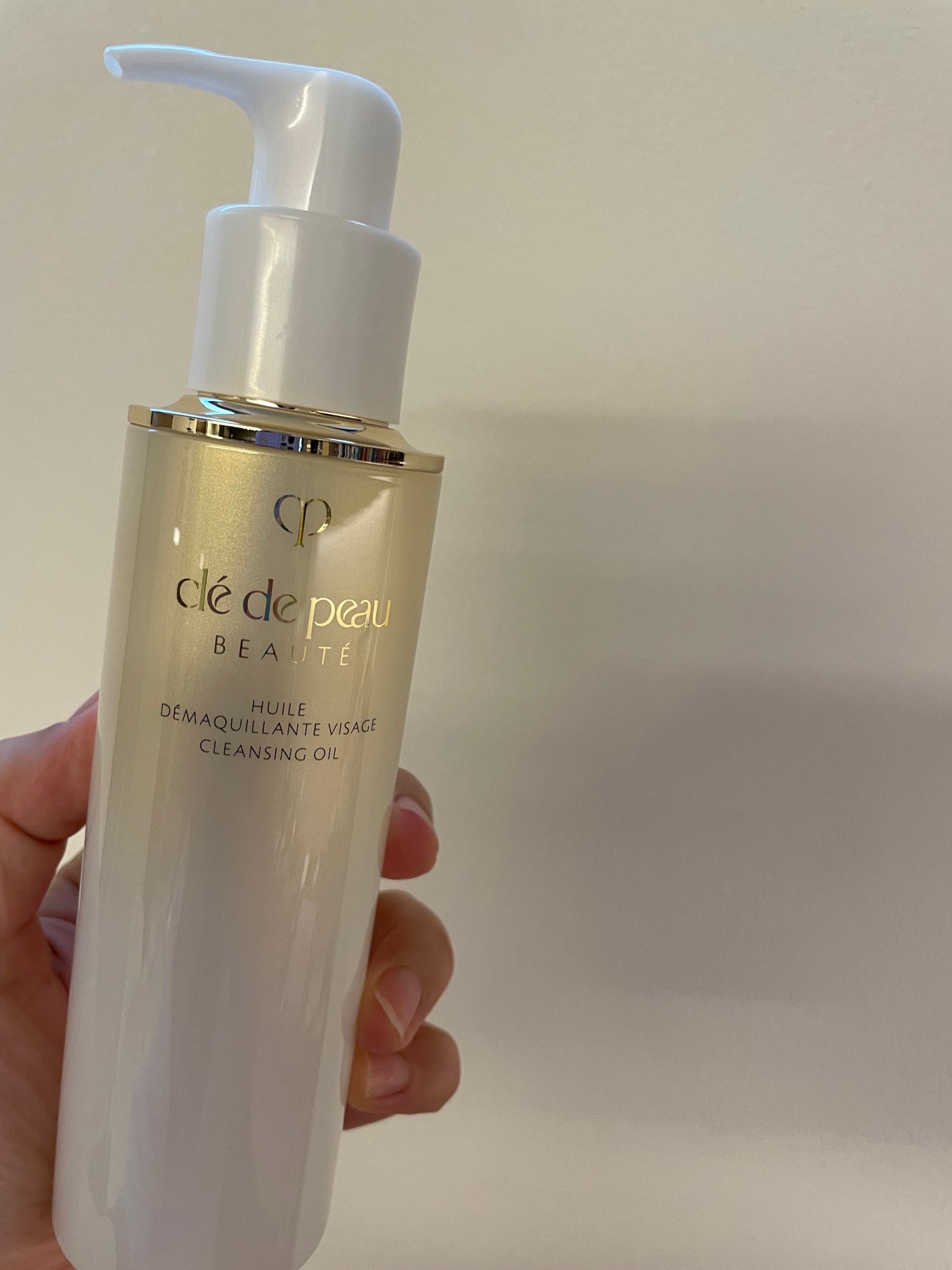 ユイルデマキアントヴィサージュ/クレ・ド・ポー ボーテ/オイルクレンジングを使ったクチコミ(2枚目)