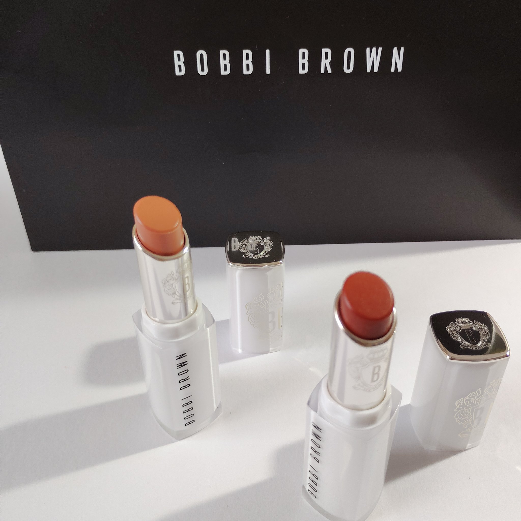 エクストラ カラー シャイン 677 ヌードシナモン/BOBBI BROWN/口紅を使ったクチコミ（1枚目）