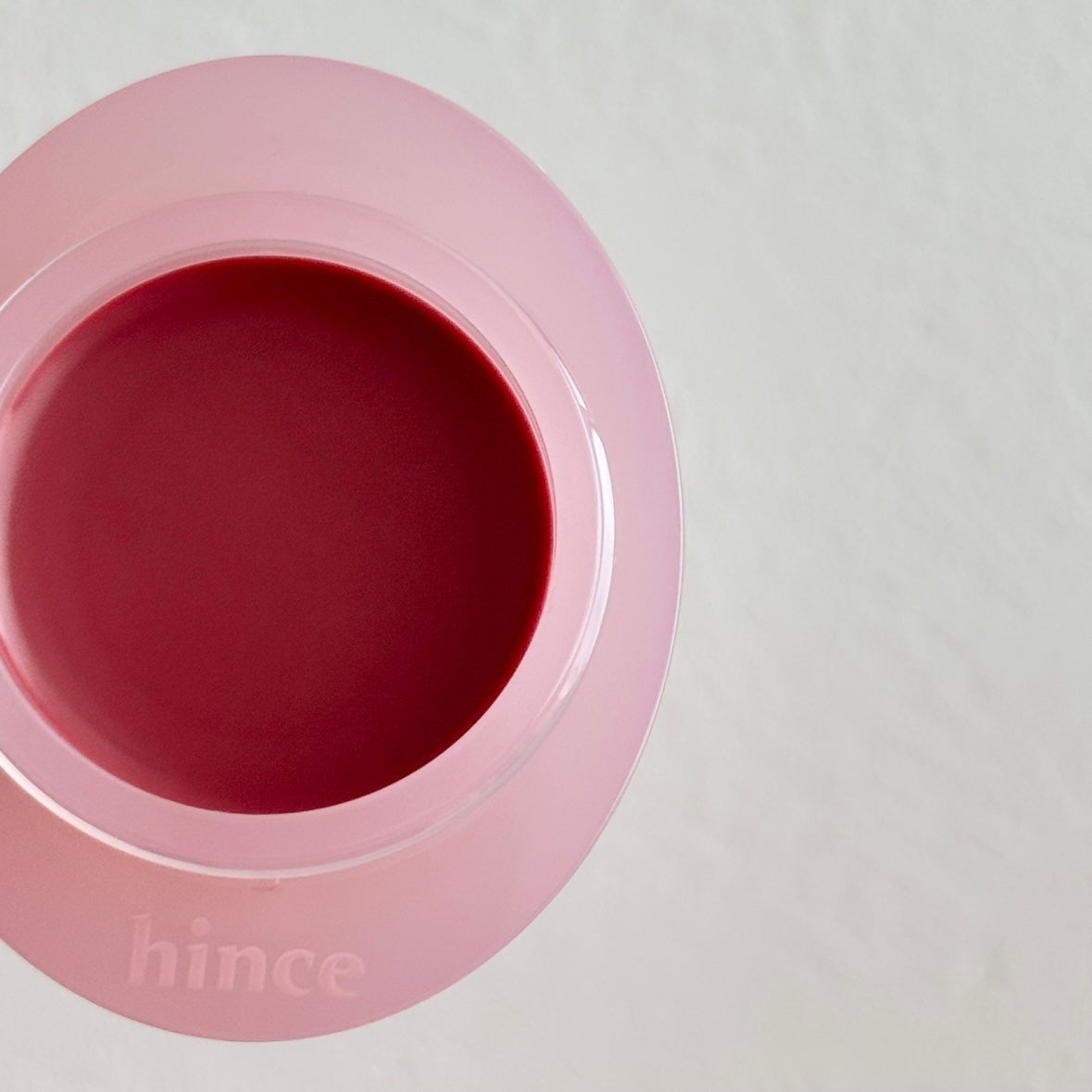 ロウグロウデューイーボール/hince/リップバームを使ったクチコミ(3枚目)