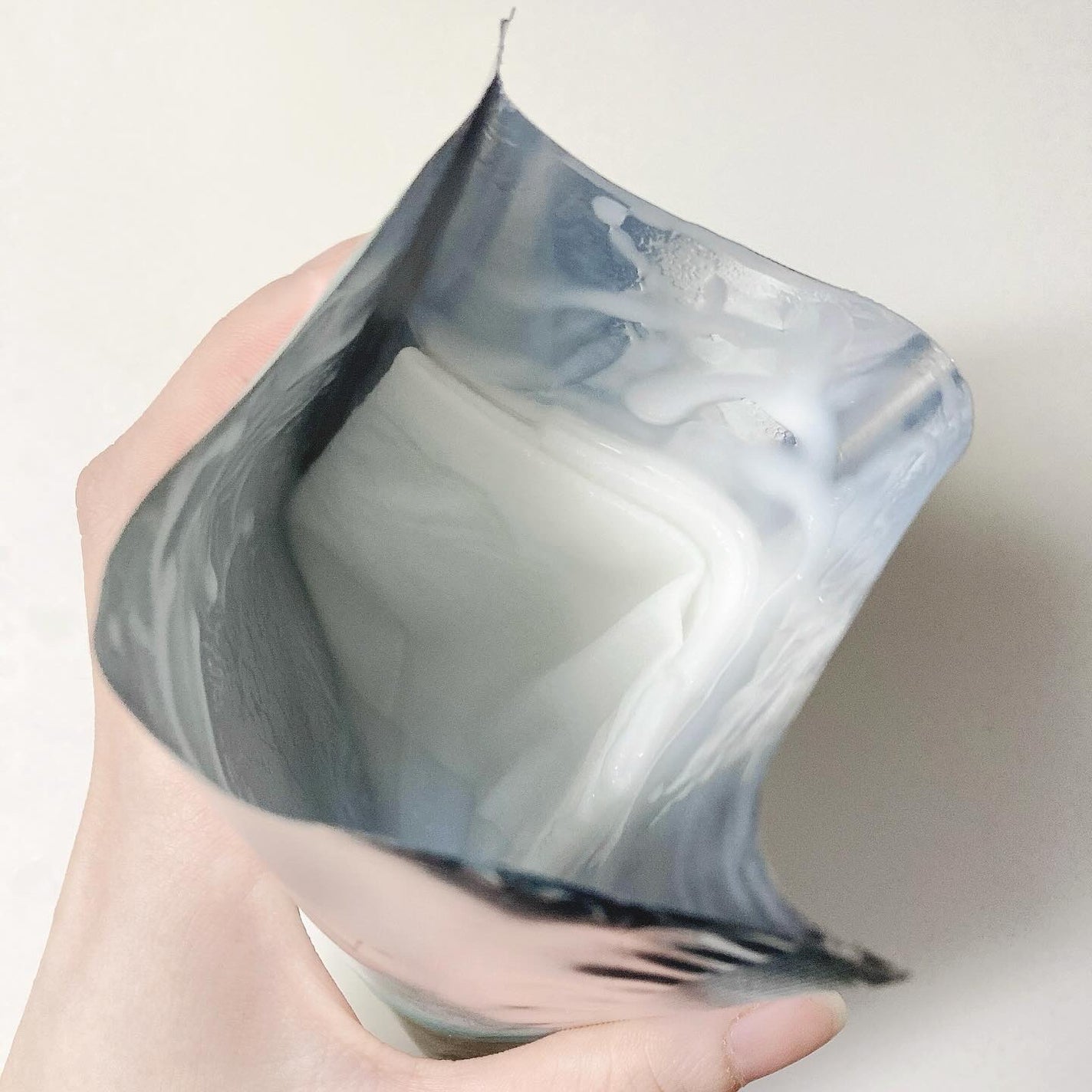 REJURAN ターンオーバーマスク(5枚入り)/REJURAN COSMETICS/シートマスク・パックを使ったクチコミ(2枚目)