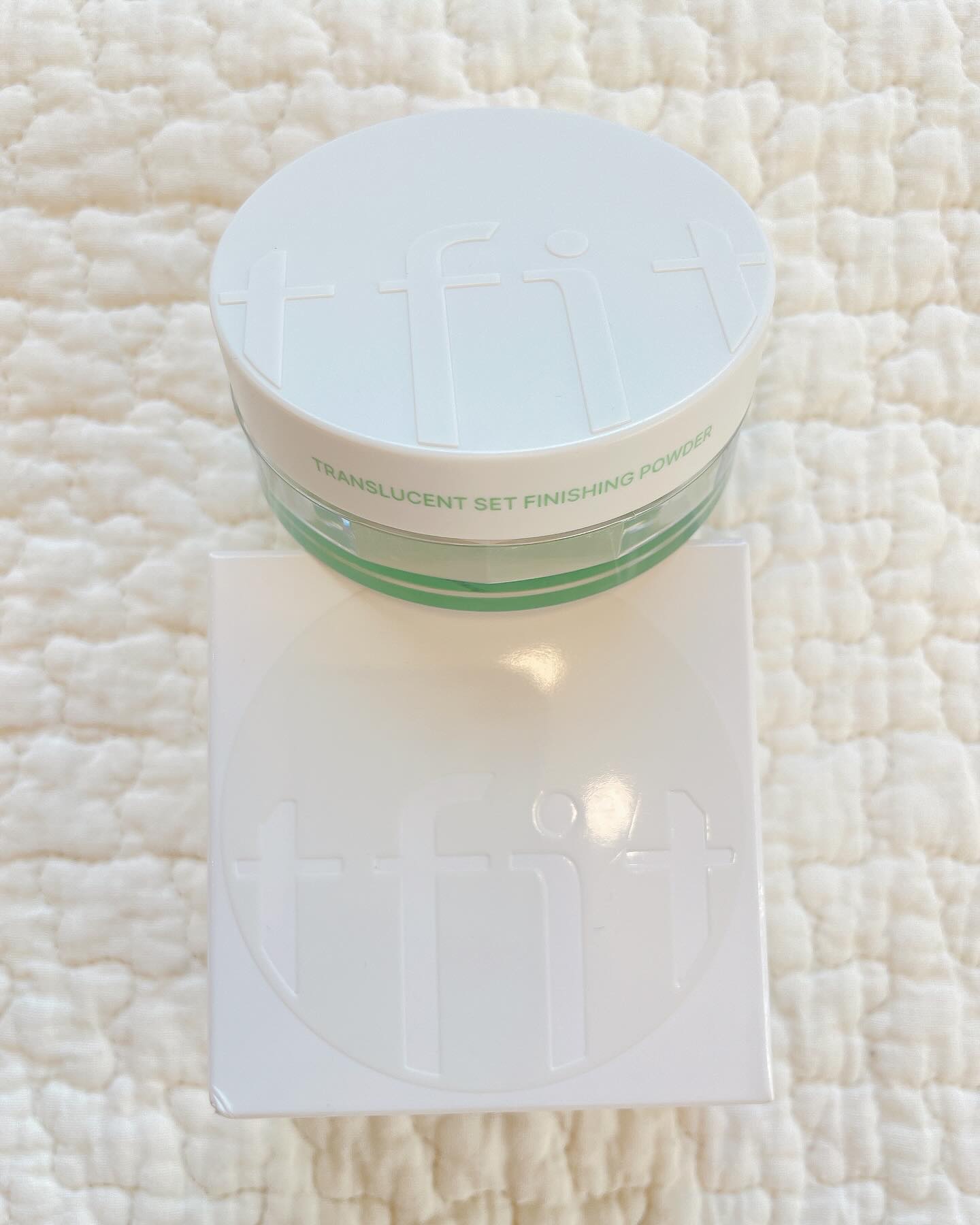 トランスルーセントセットフィニッシングパウダー スペシャルセット(パウダーブラシ付)/TFIT/その他キットセットを使ったクチコミ（1枚目）