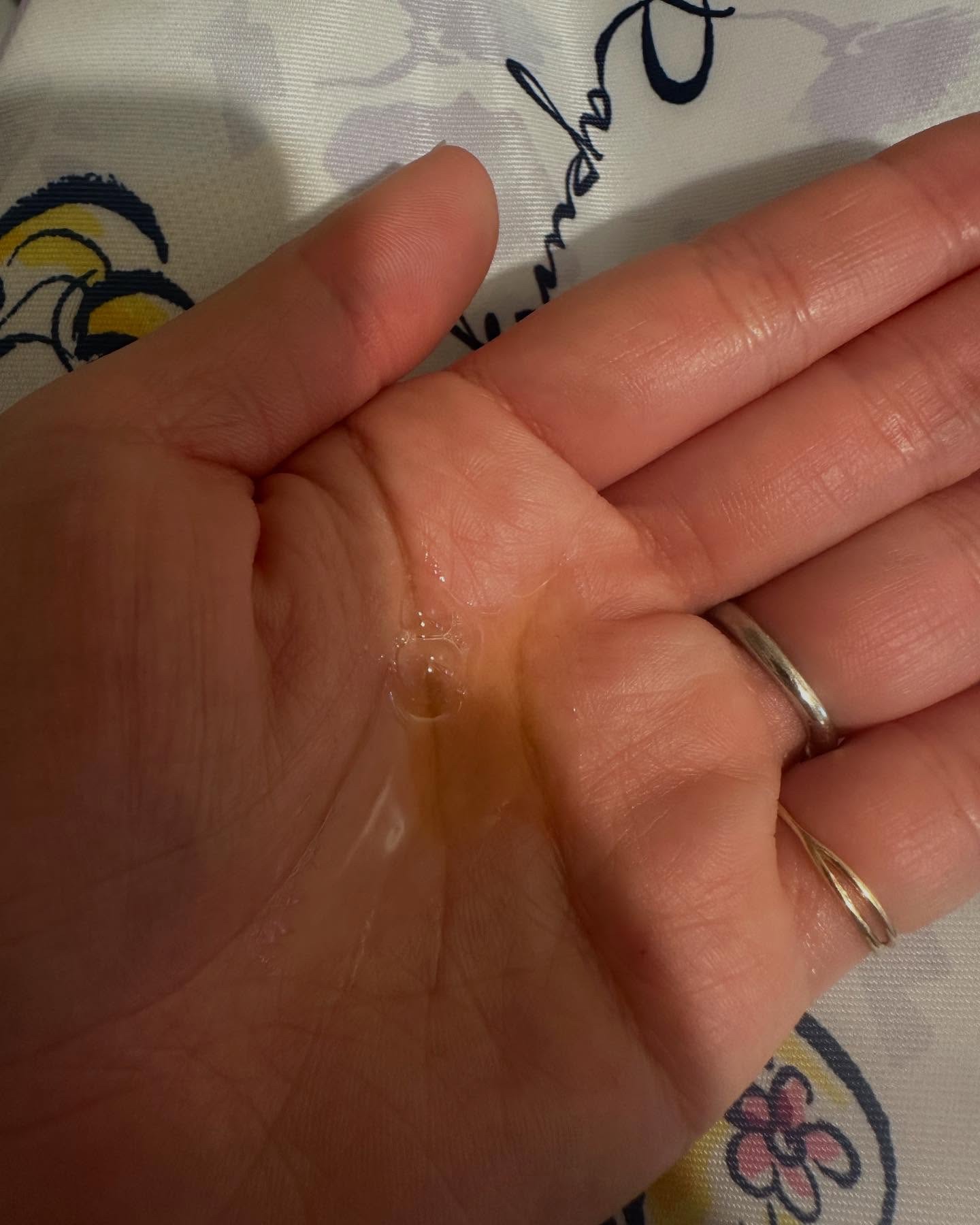 グリーンタンジェリンビタC27ダークスポットケアアンプル/goodal/美容液を使ったクチコミ（2枚目）