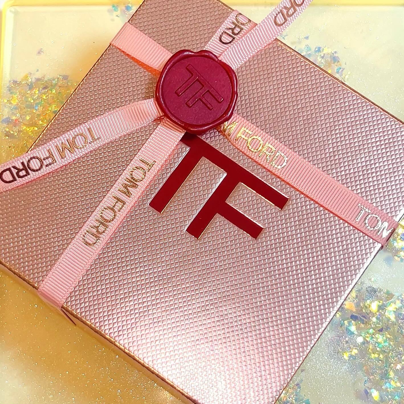 エモーションプルーフ アイ プライマー/TOM FORD BEAUTY/アイシャドウベースを使ったクチコミ（1枚目）