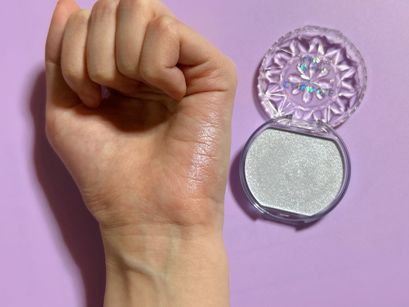 むにゅっとハイライター/キャンメイク/クリームハイライトを使ったクチコミ(1枚目)