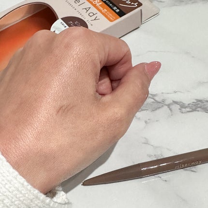 パウダリーアイブロウペンシルスリム/ミゼルエディ/アイブロウペンシルを使ったクチコミ(5枚目)