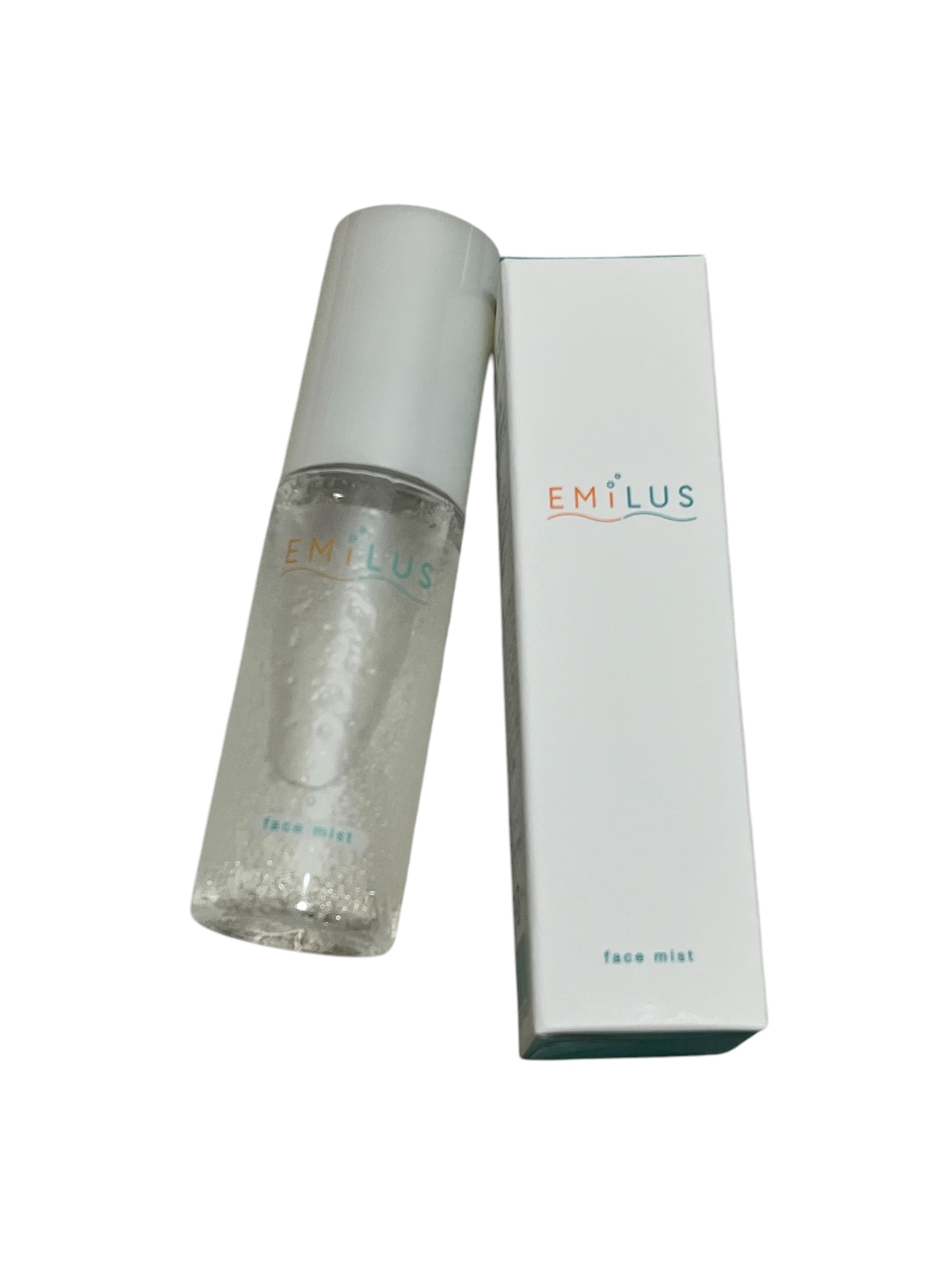 ツヤ肌メイクフィックスミスト/EMILUS/フィックスミストを使ったクチコミ（3枚目）