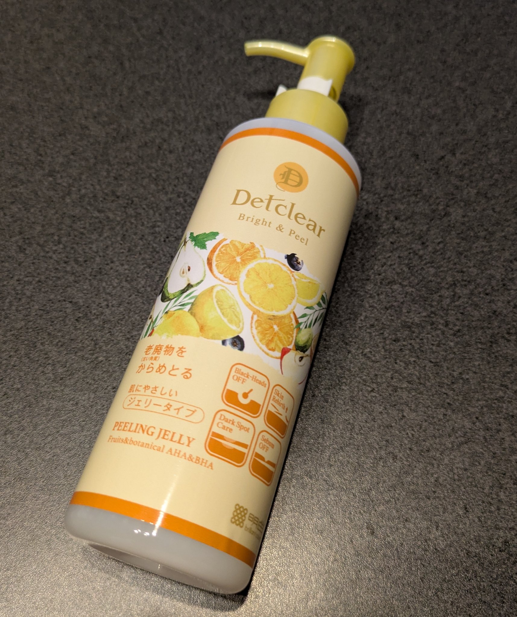 DETクリア ブライト＆ピール ピーリングジェリー<ミックスフルーツの香り>/Detclear/ピーリングを使ったクチコミ（1枚目）