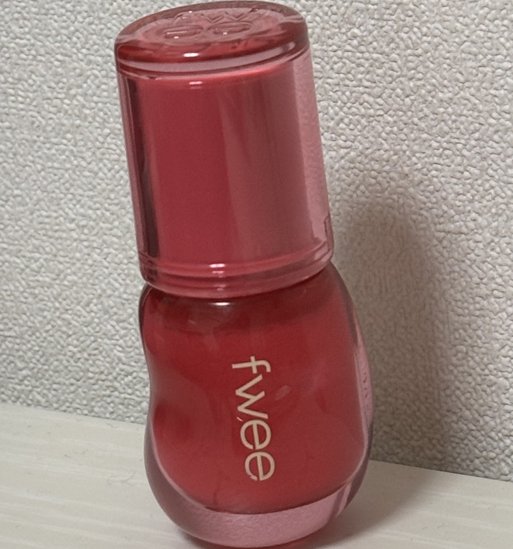 フィー 3Dボリューミンググロス/fwee/リップグロスを使ったクチコミ（1枚目）