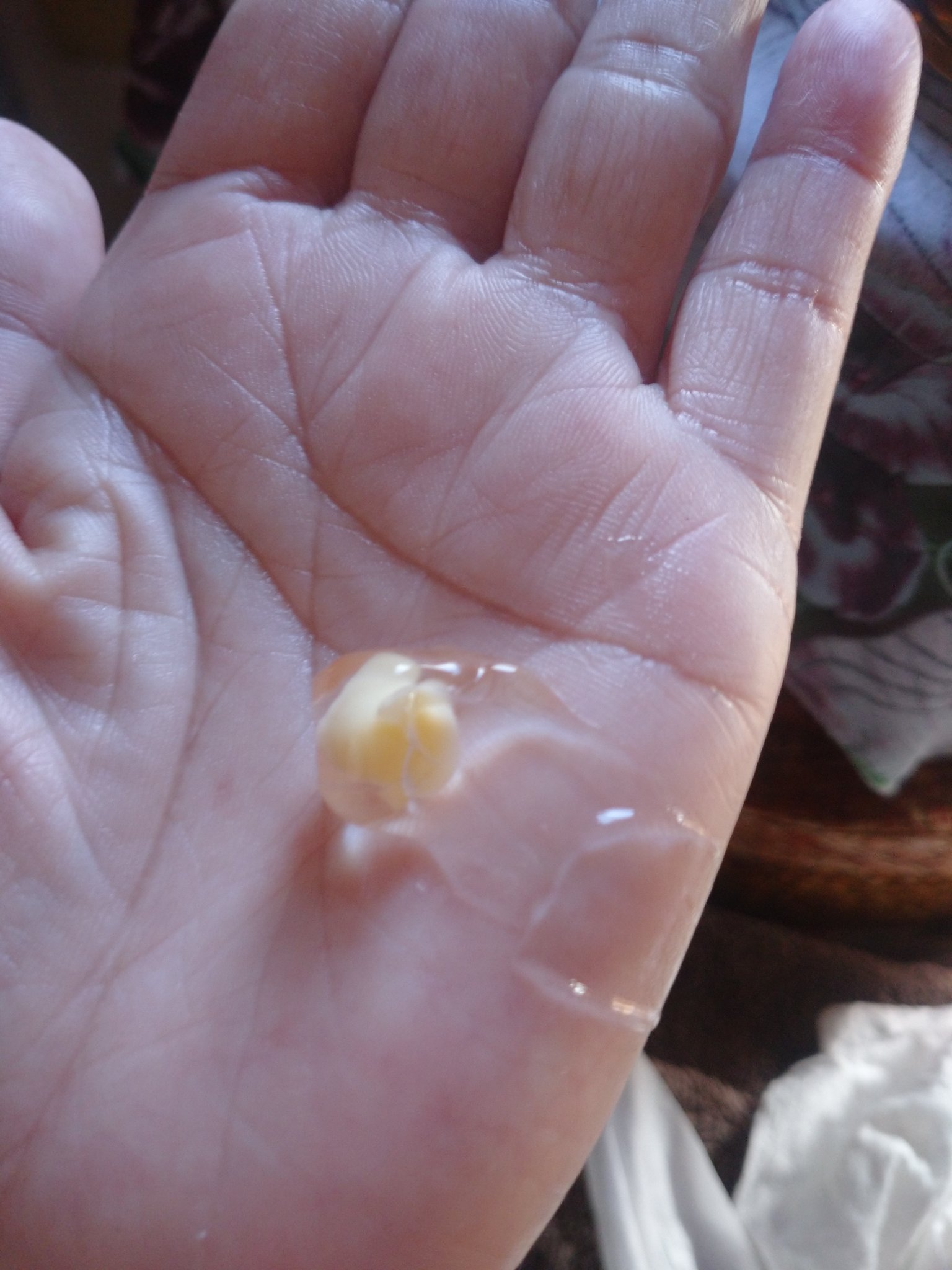 ディープビタCカプセルクリーム/MEDICUBE/フェイスクリームを使ったクチコミ（2枚目）