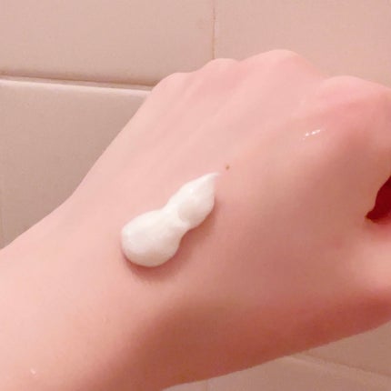 毛穴いちご洗顔 ホワイト/ドットバイ/洗顔フォームを使ったクチコミ(5枚目)