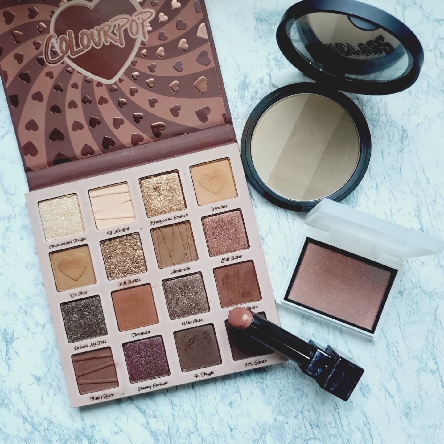 Not a box of chocolates/ColourPop/アイシャドウパレットを使ったクチコミ（3枚目）