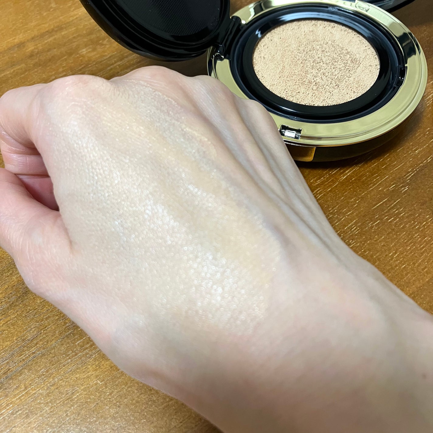 グロウフィットセラムカバークッション/ダルバ/クッションファンデーションを使ったクチコミ(3枚目)