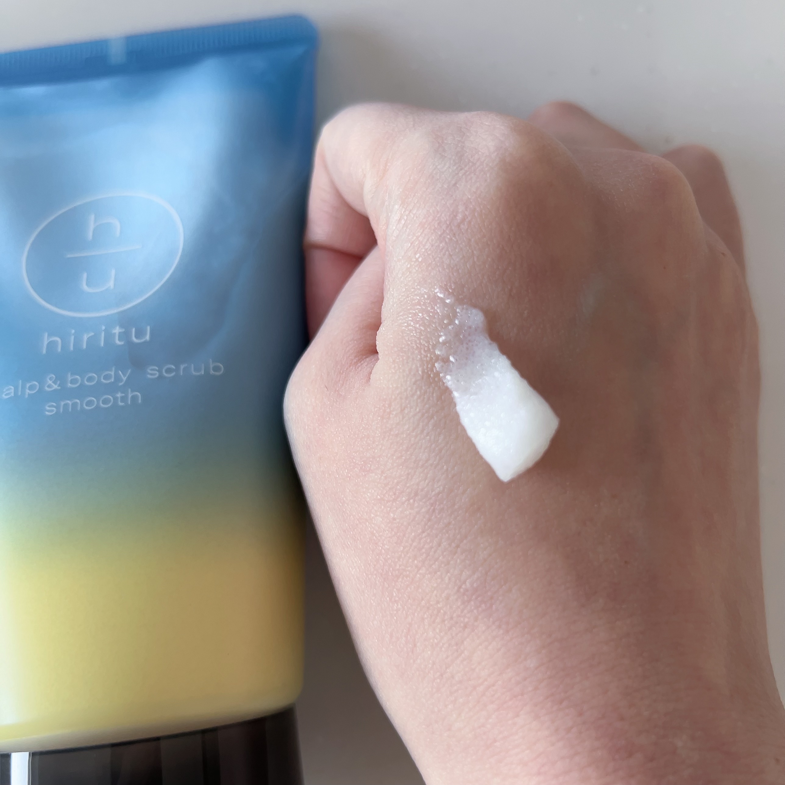 ヒリツ スカルプ&ボディスクラブ/hiritu/ヘッドスクラブを使ったクチコミ（2枚目）