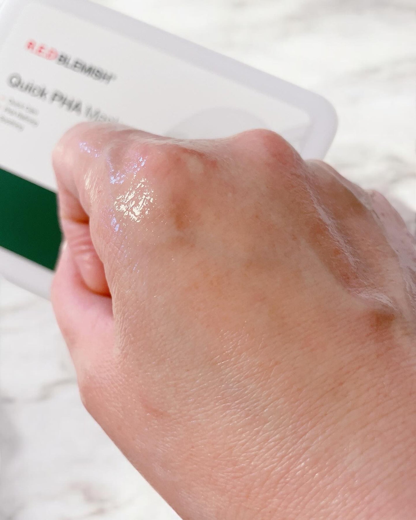 orange_glow_kwm on LIPS 「レッドブレミッシュクイックPHAシートマスク✨なんと嬉しい1分..」(5枚目)