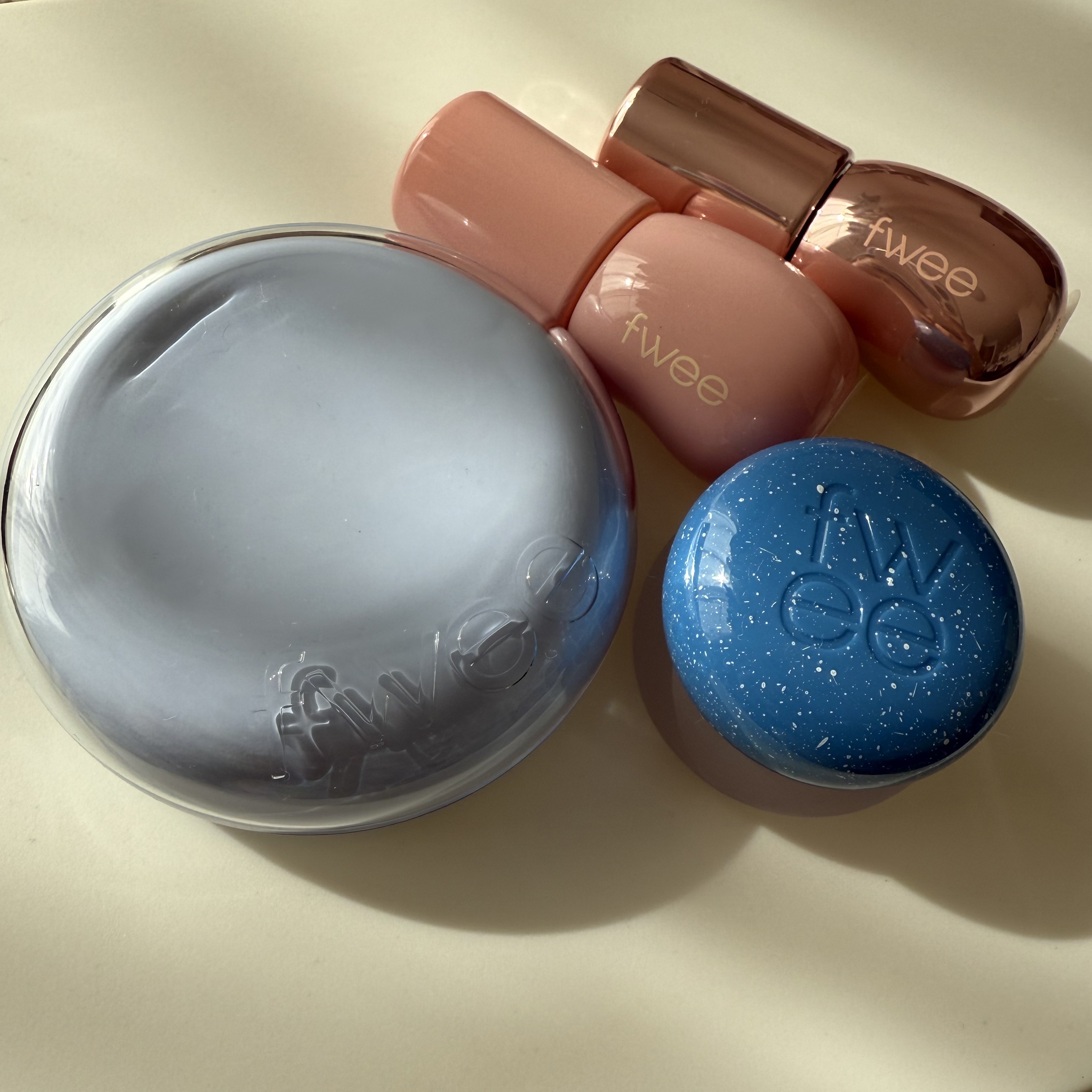 リップアンドチーク ブラーリープリンポット/fwee/口紅を使ったクチコミ（1枚目）