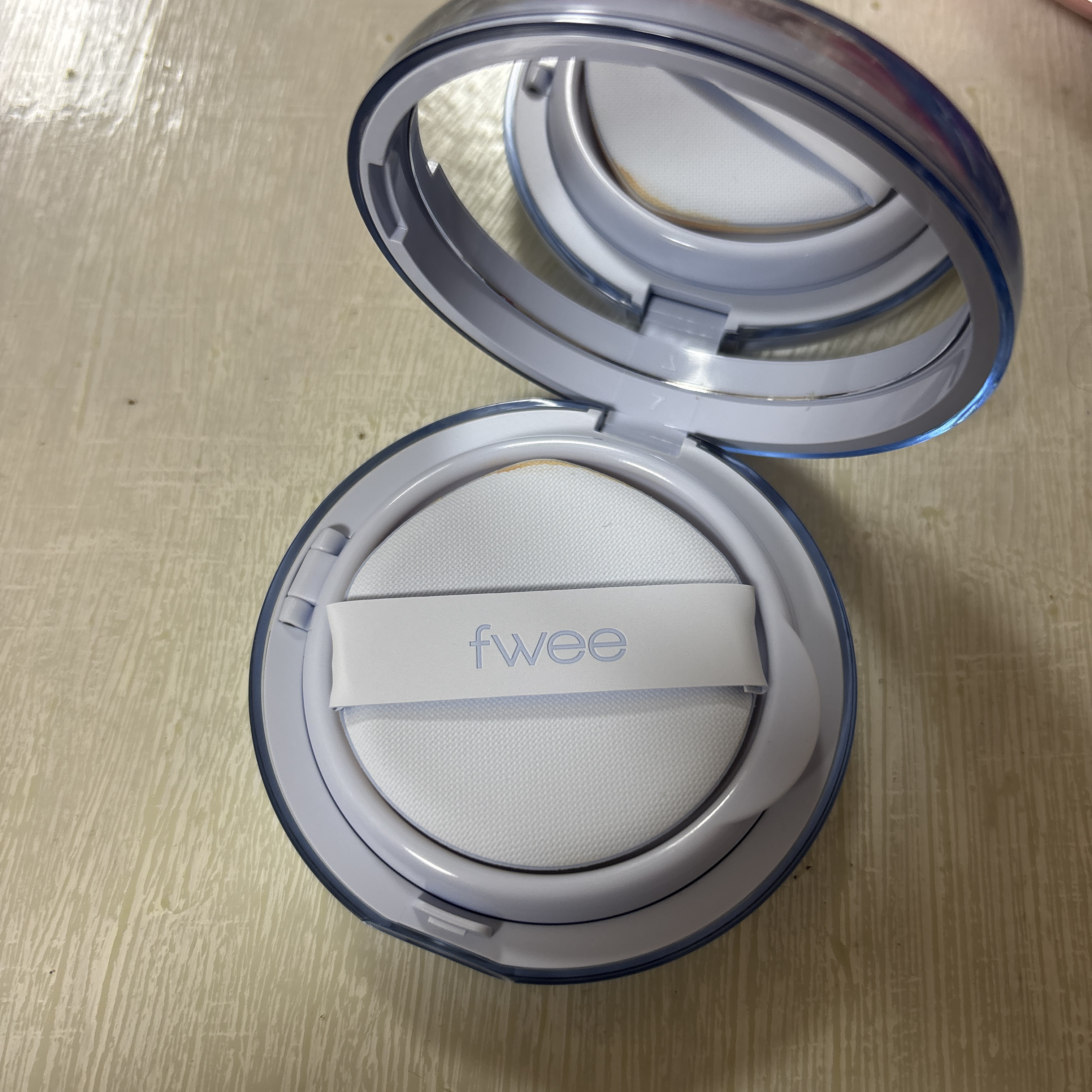 トーンステインカラーコレクティングプライマー/VDL/化粧下地を使ったクチコミ（2枚目）