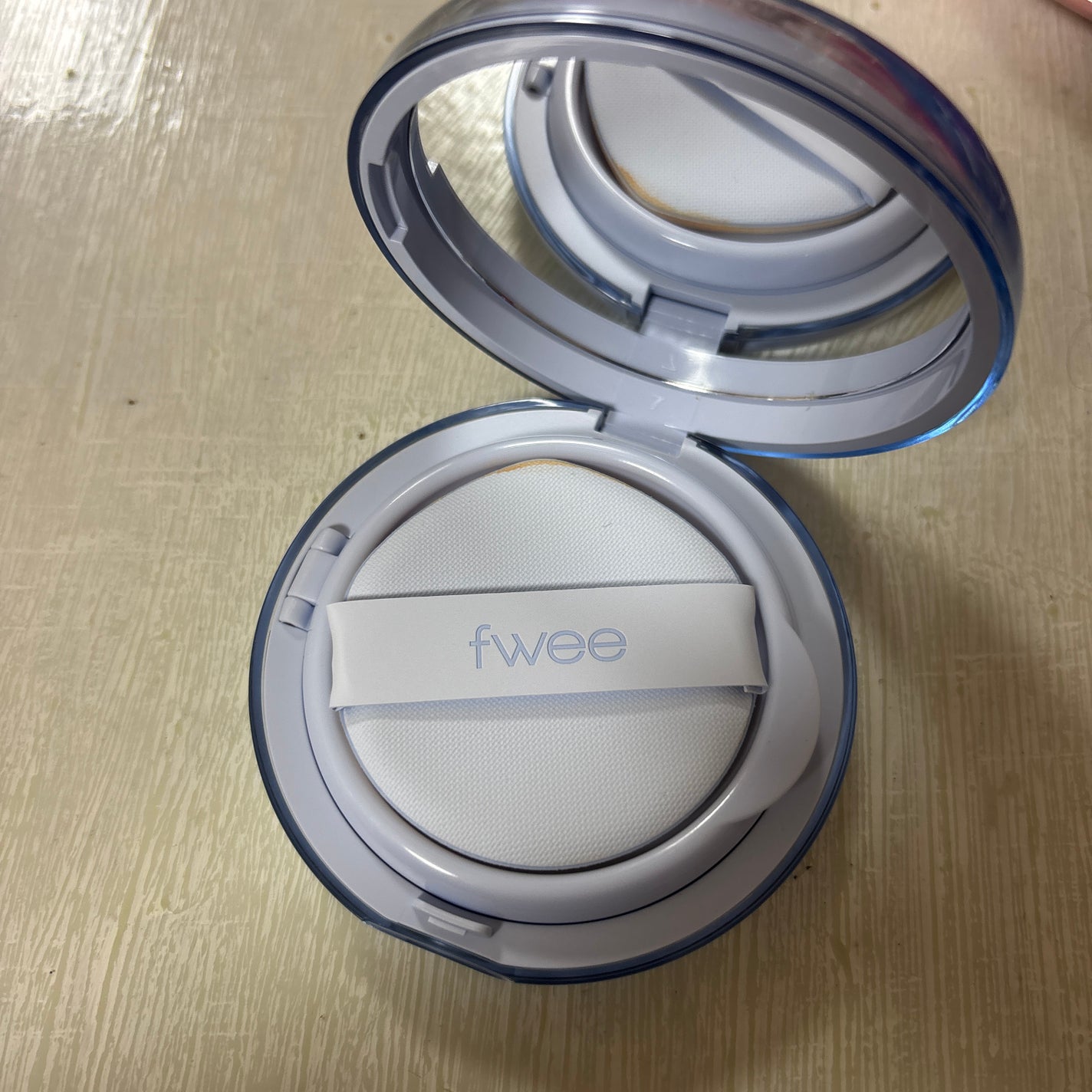 フィー クッションガラス ナチュラル/fwee/クッションファンデーションを使ったクチコミ(2枚目)