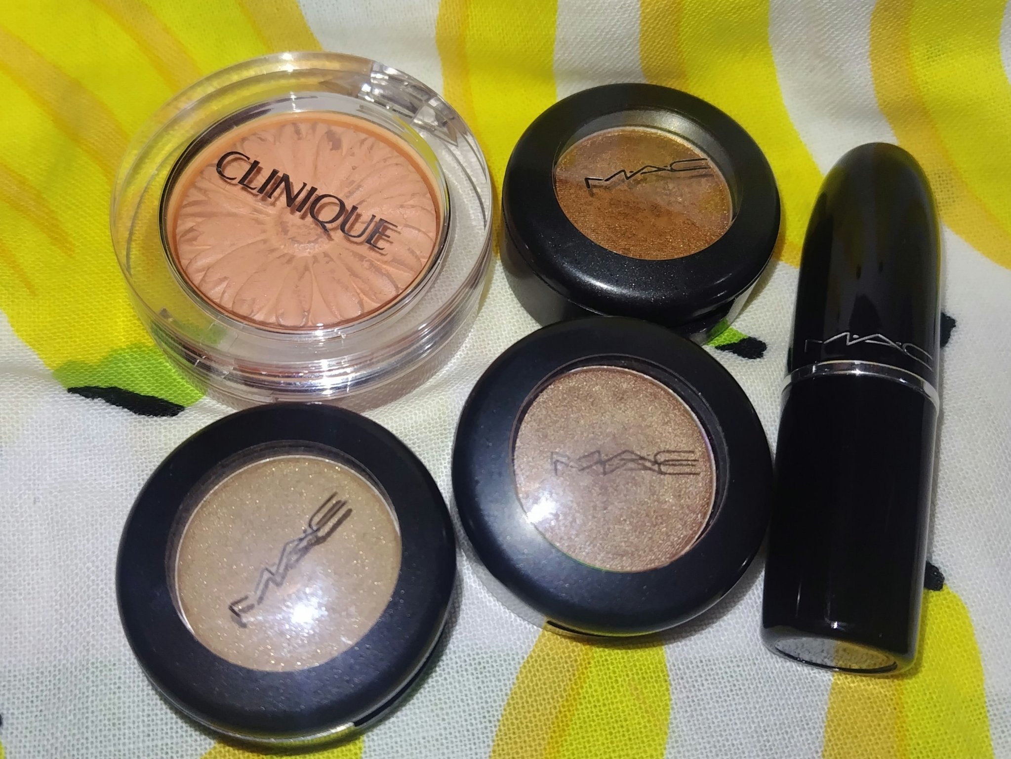 スモール アイシャドウ/M・A・C/単色アイシャドウを使ったクチコミ（1枚目）