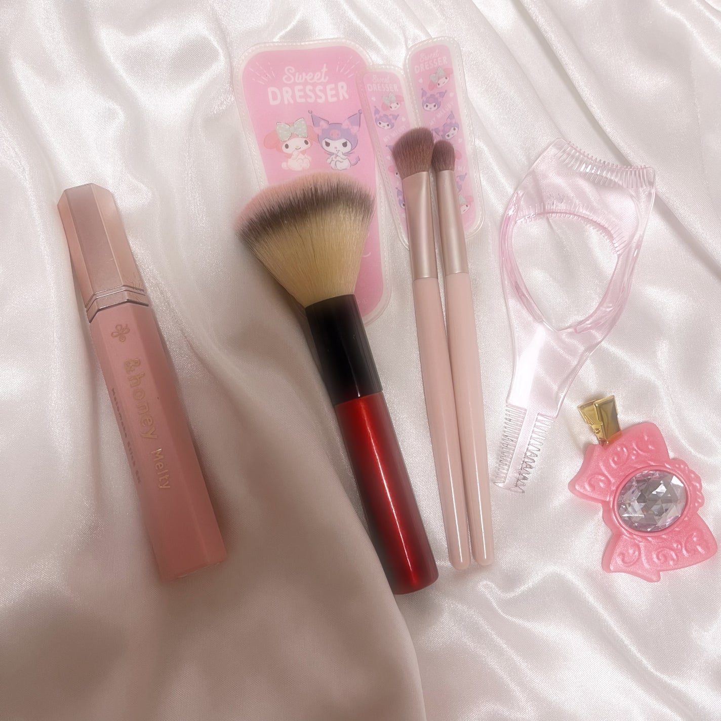 春姫 ファンデーションブラシ/DAISO/メイクブラシを使ったクチコミ(2枚目)