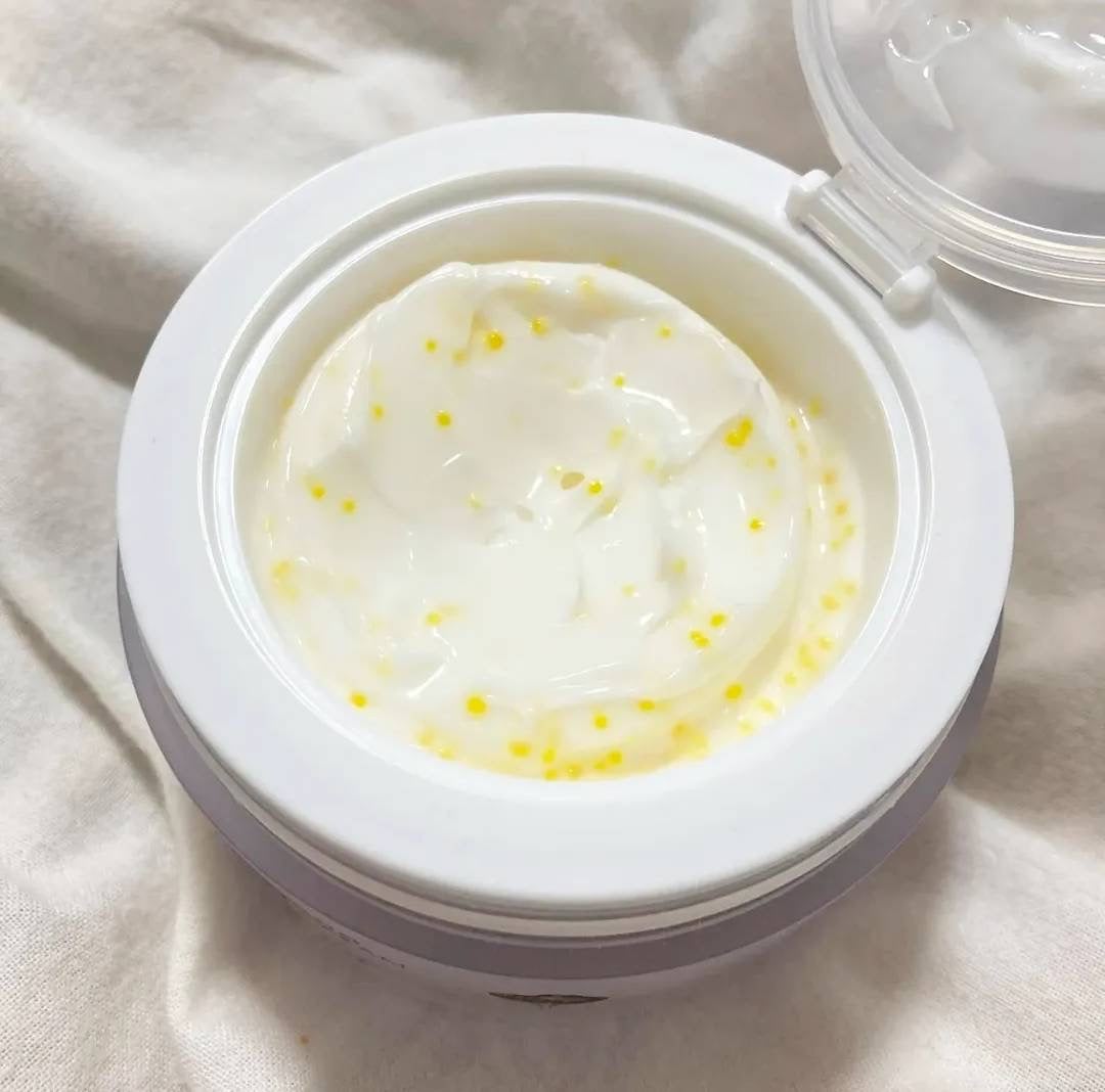 ビタトーニングカプセルクリーム/ダルバ/フェイスクリームを使ったクチコミ(2枚目)