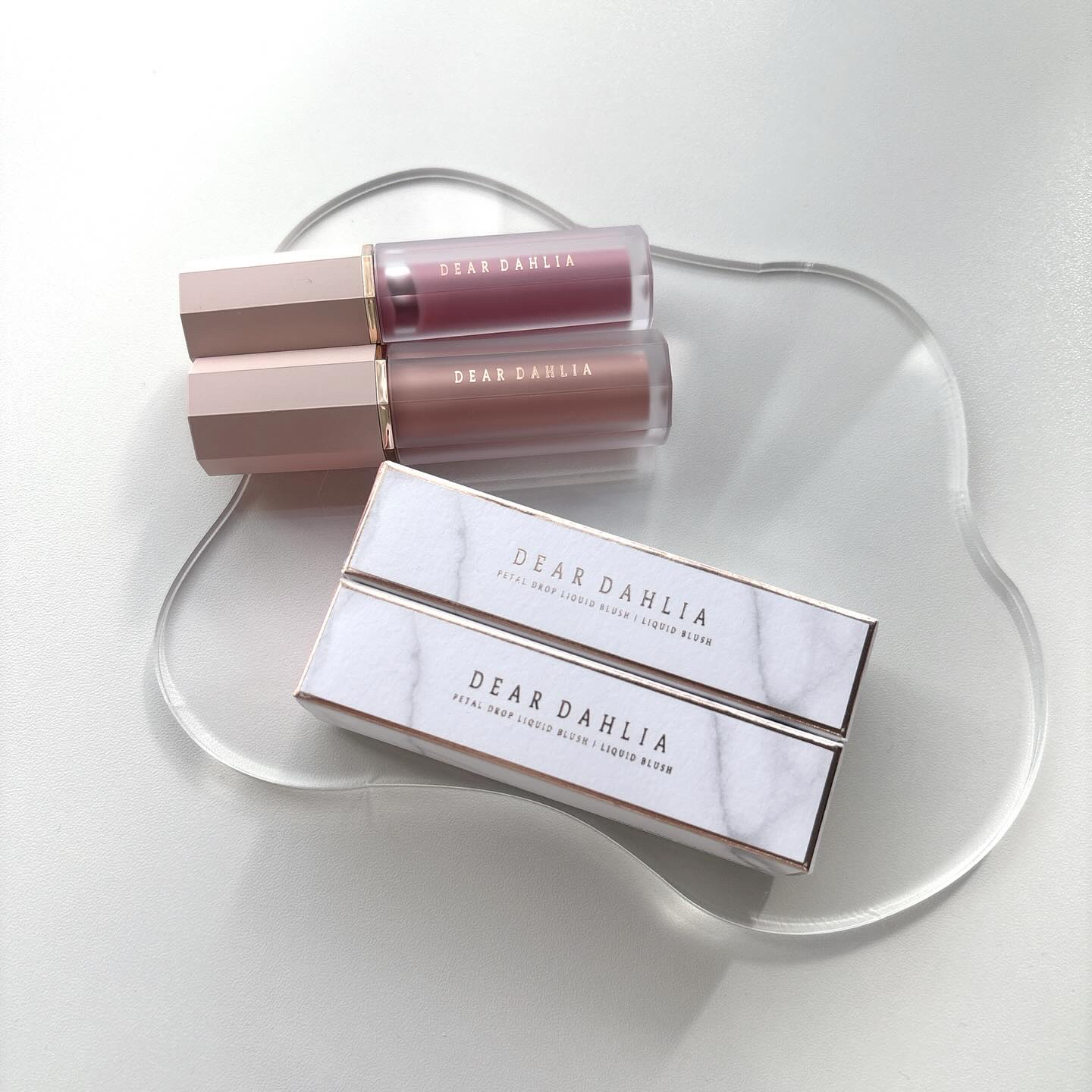 ペタルドロップリキッドブラッシャー/DEAR DAHLIA/リキッドチークを使ったクチコミ（2枚目）