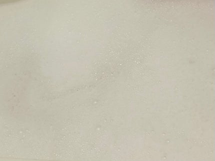 贅沢泡とろ 入浴料 ピオニー&ホワイトムスクの香り/お湯物語/入浴剤を使ったクチコミ(2枚目)