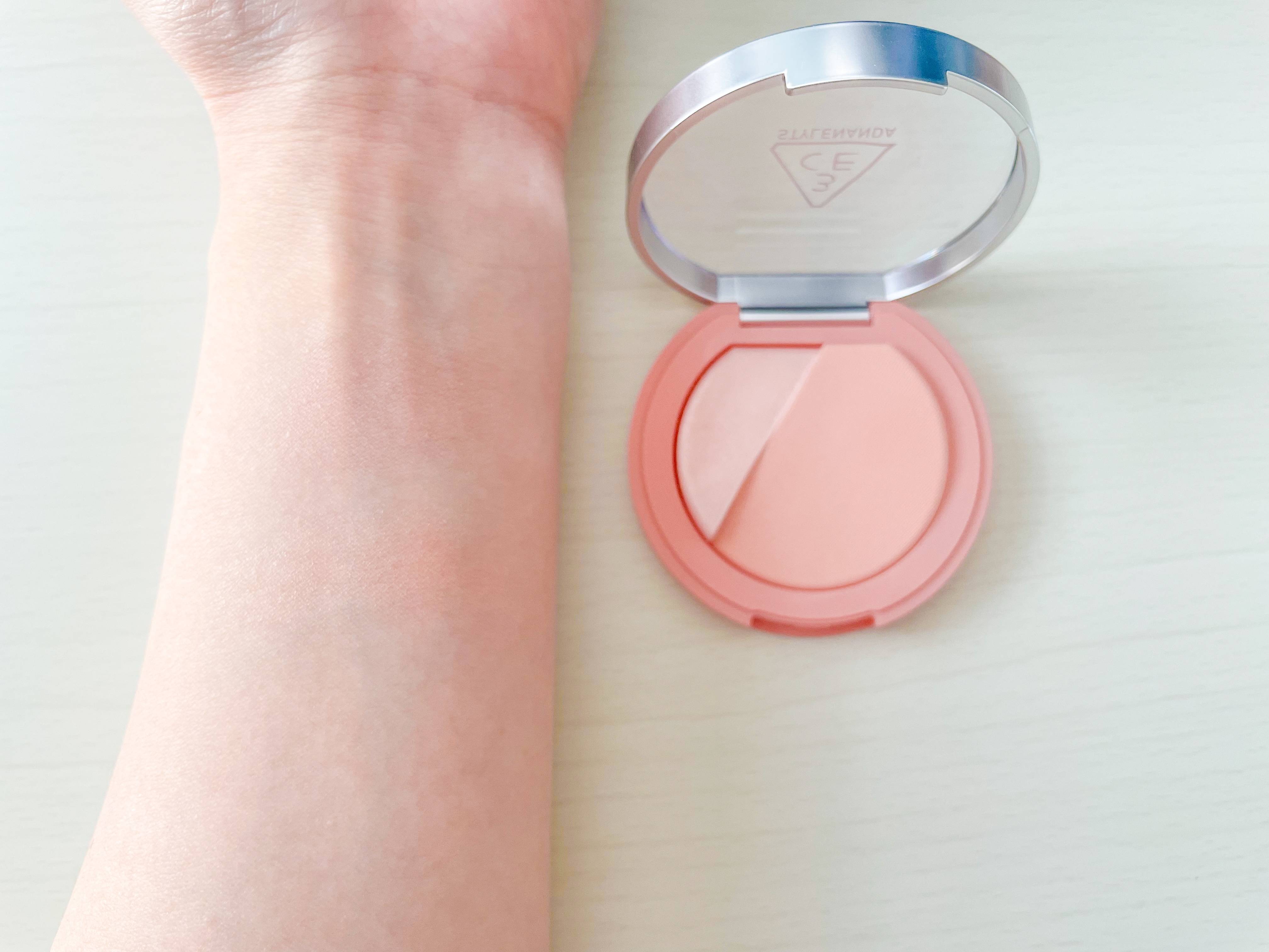 3CE ブラッシュライター/3CE/パウダーチークを使ったクチコミ（3枚目）