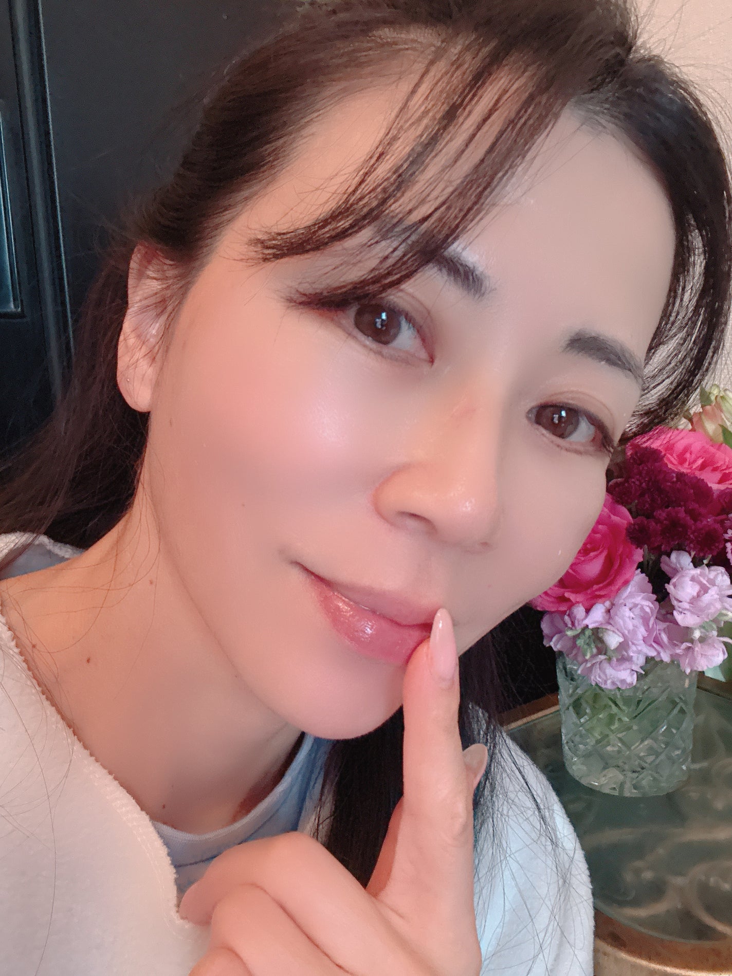 GLOWY TINT BALM/AOU/リップグロスを使ったクチコミ(1枚目)