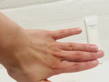 tam(フォロバ) on LIPS 「PHセンシティブシートマスク(スージング&モイスチャー)特徴乾..」(4枚目)