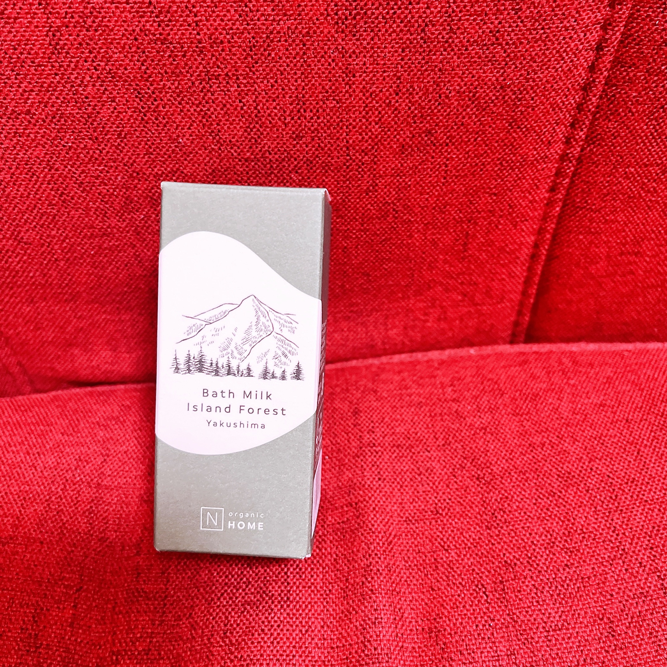 Ｎ organic N organic HOME バスミルクのクチコミ「N organic HOME
バスミルク
アイランドフォレストの香り

300ml・3,080.....」（2枚目）