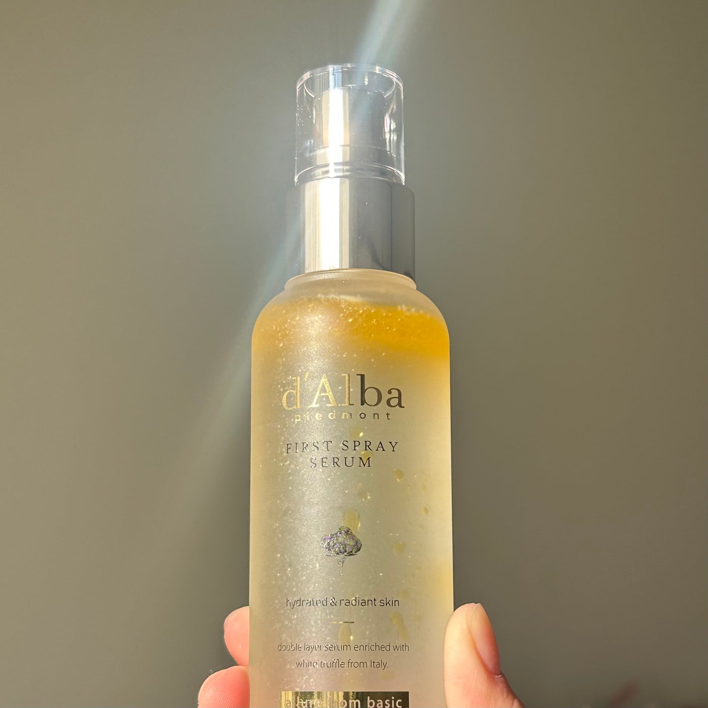 ダルバ ホワイトトリュフファーストスプレーセラム/ダルバ/ミスト状化粧水を使ったクチコミ(1枚目)