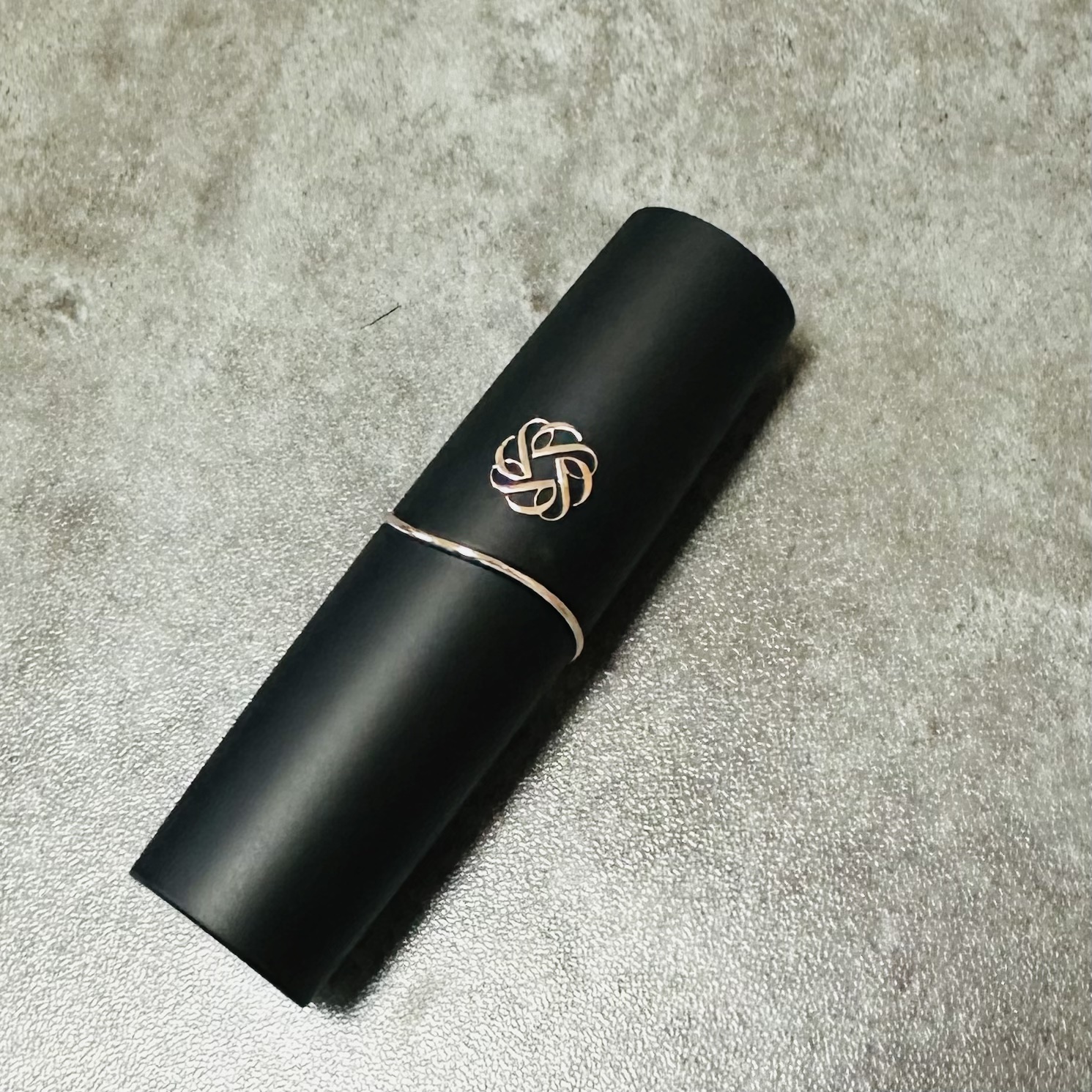 ルージュデコルテ　クリームグロウ 15G anywhere you are/DECORTÉ/口紅を使ったクチコミ（2枚目）